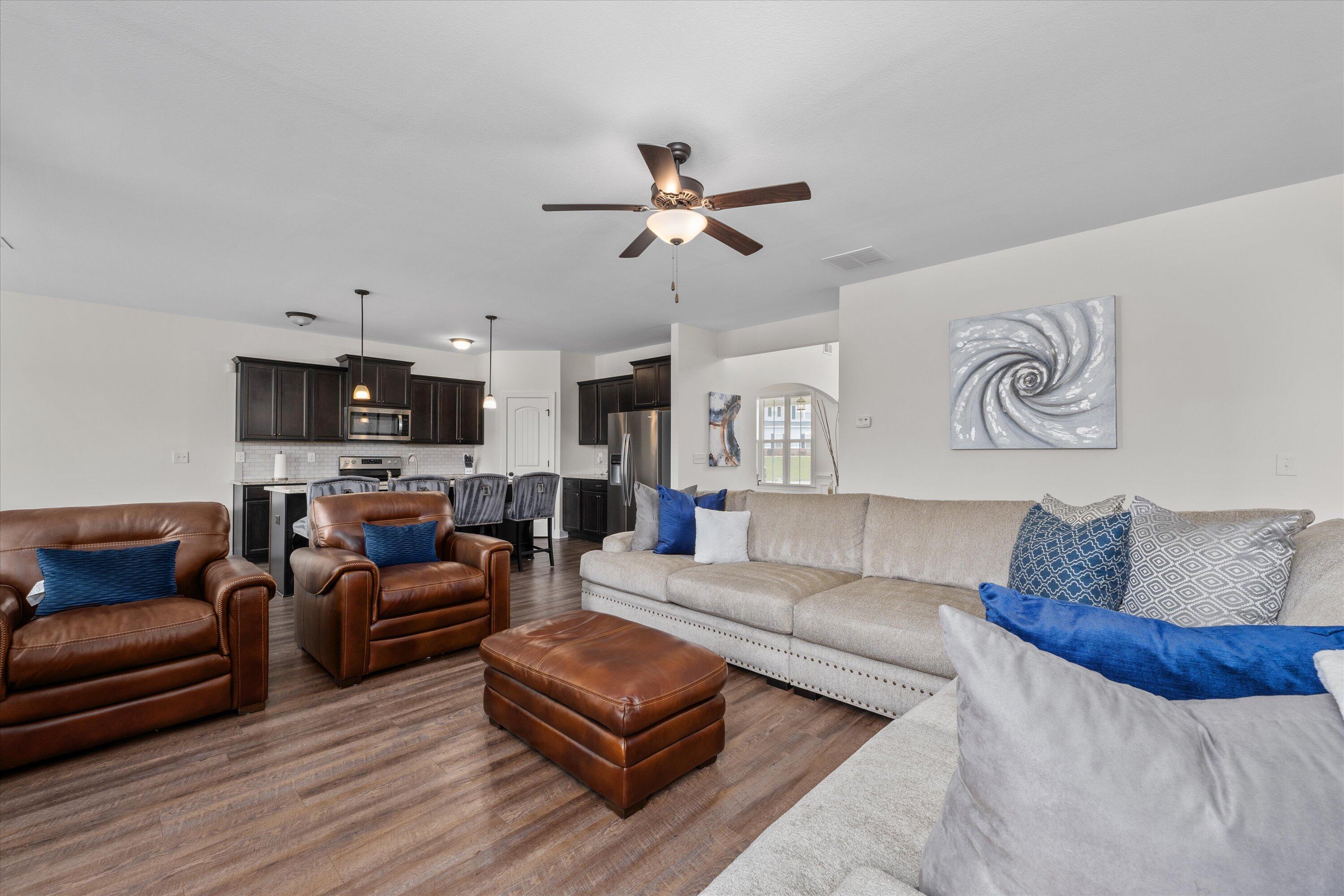 1116 GEORGE W. CRAWFORD Drive