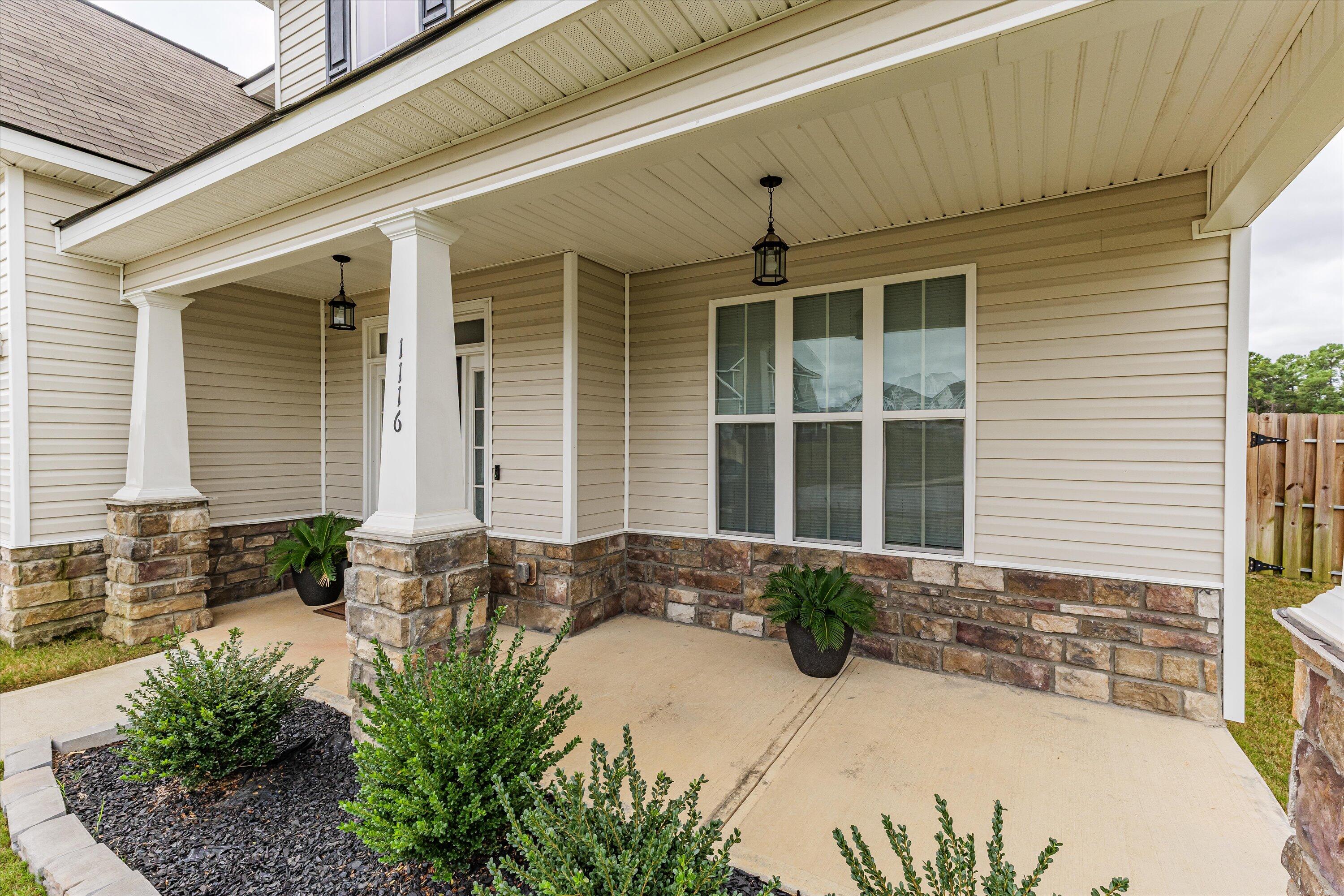 1116 GEORGE W. CRAWFORD Drive