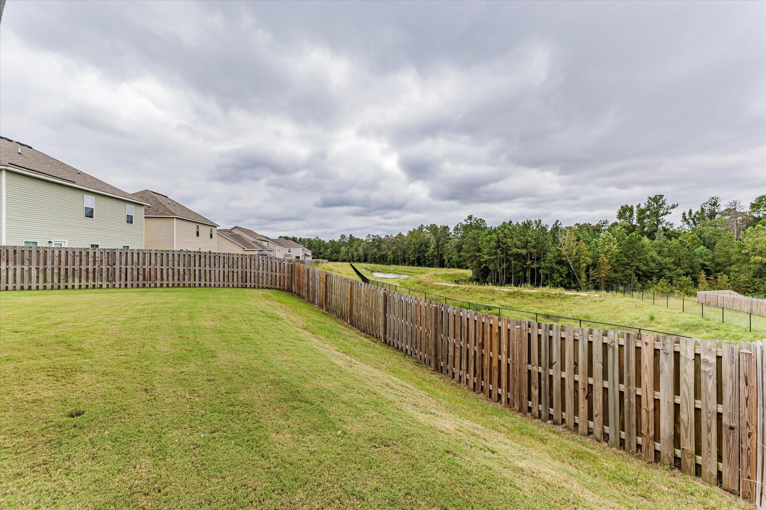 1116 GEORGE W. CRAWFORD Drive