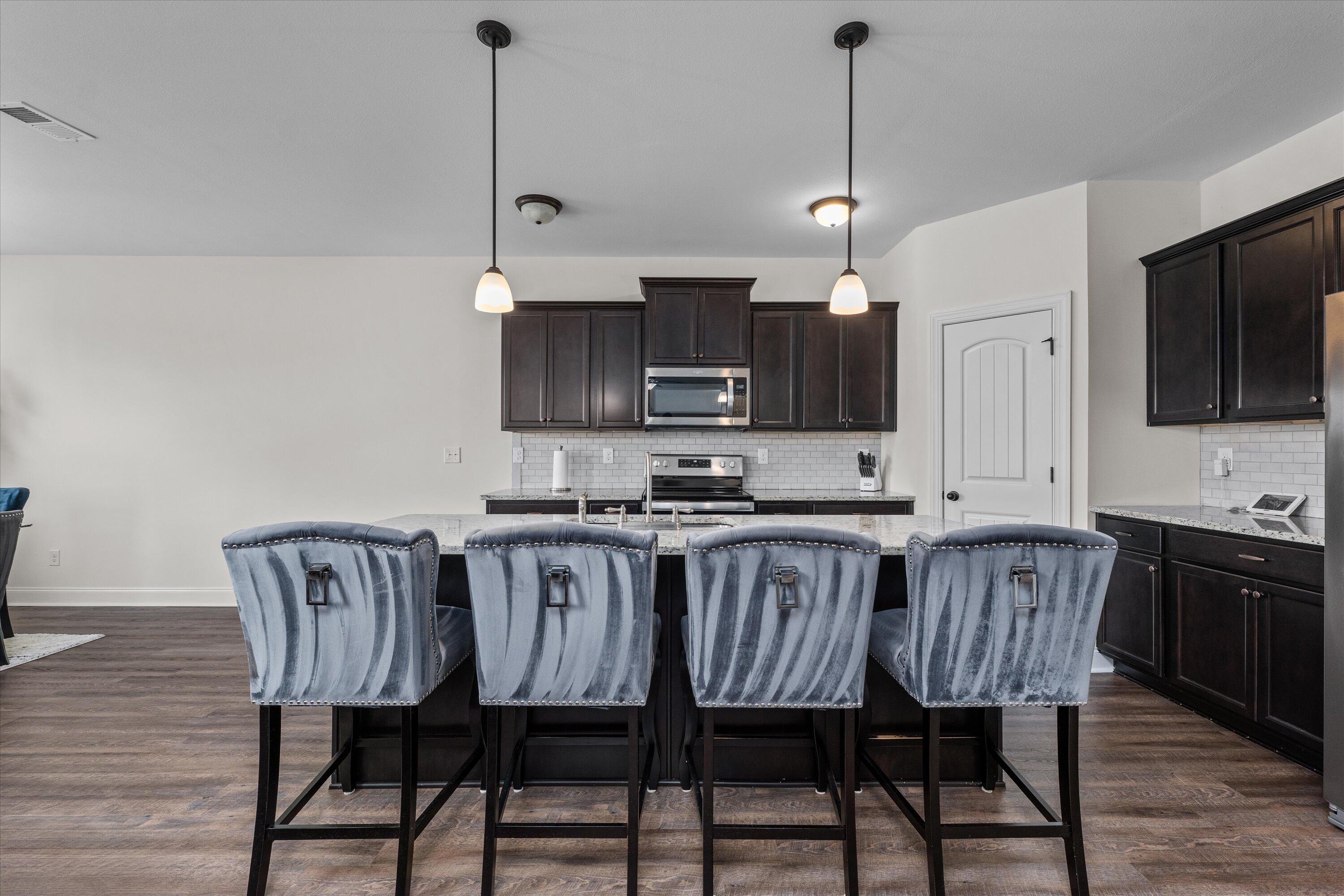 1116 GEORGE W. CRAWFORD Drive