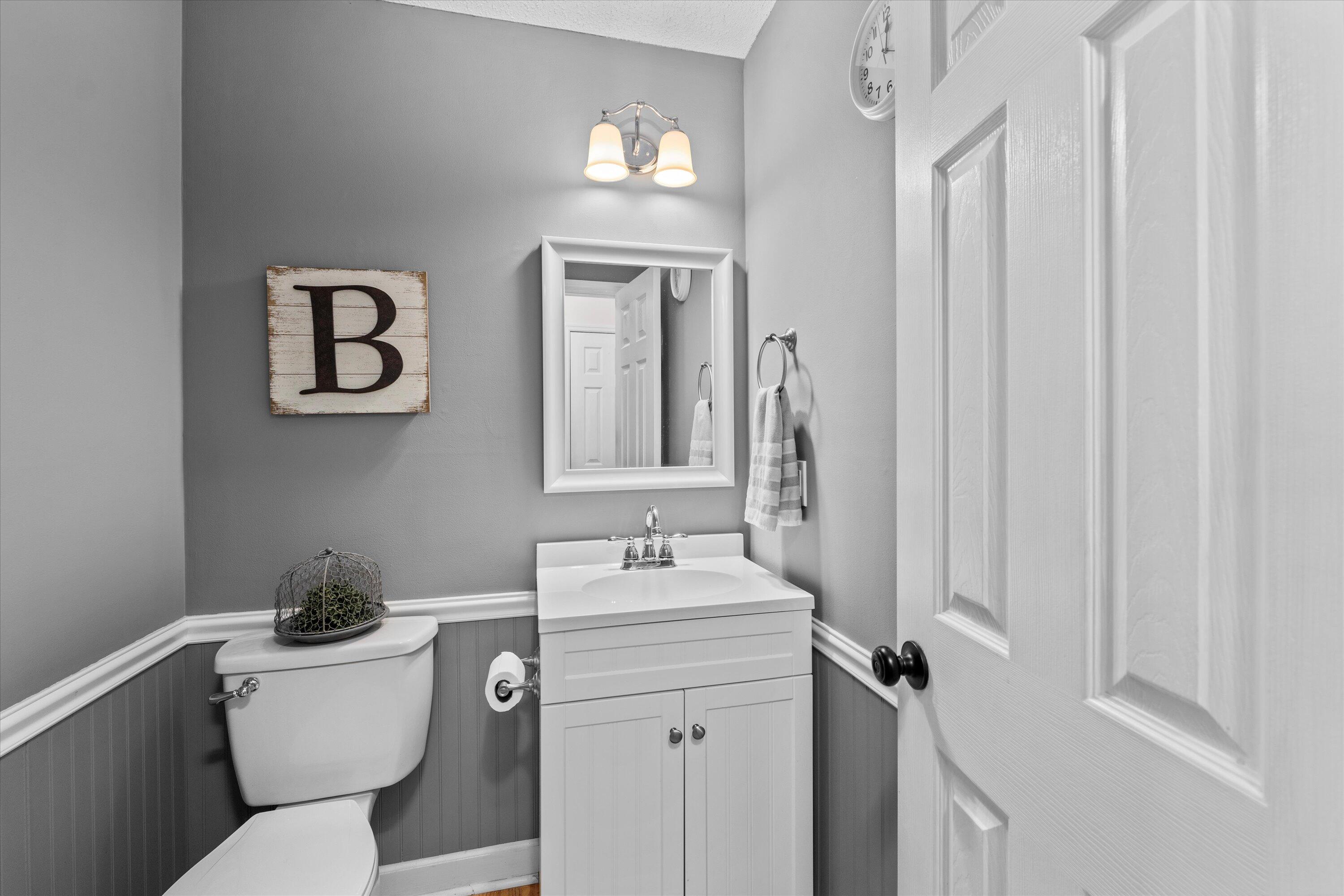 4880 FLAGSTONE Court