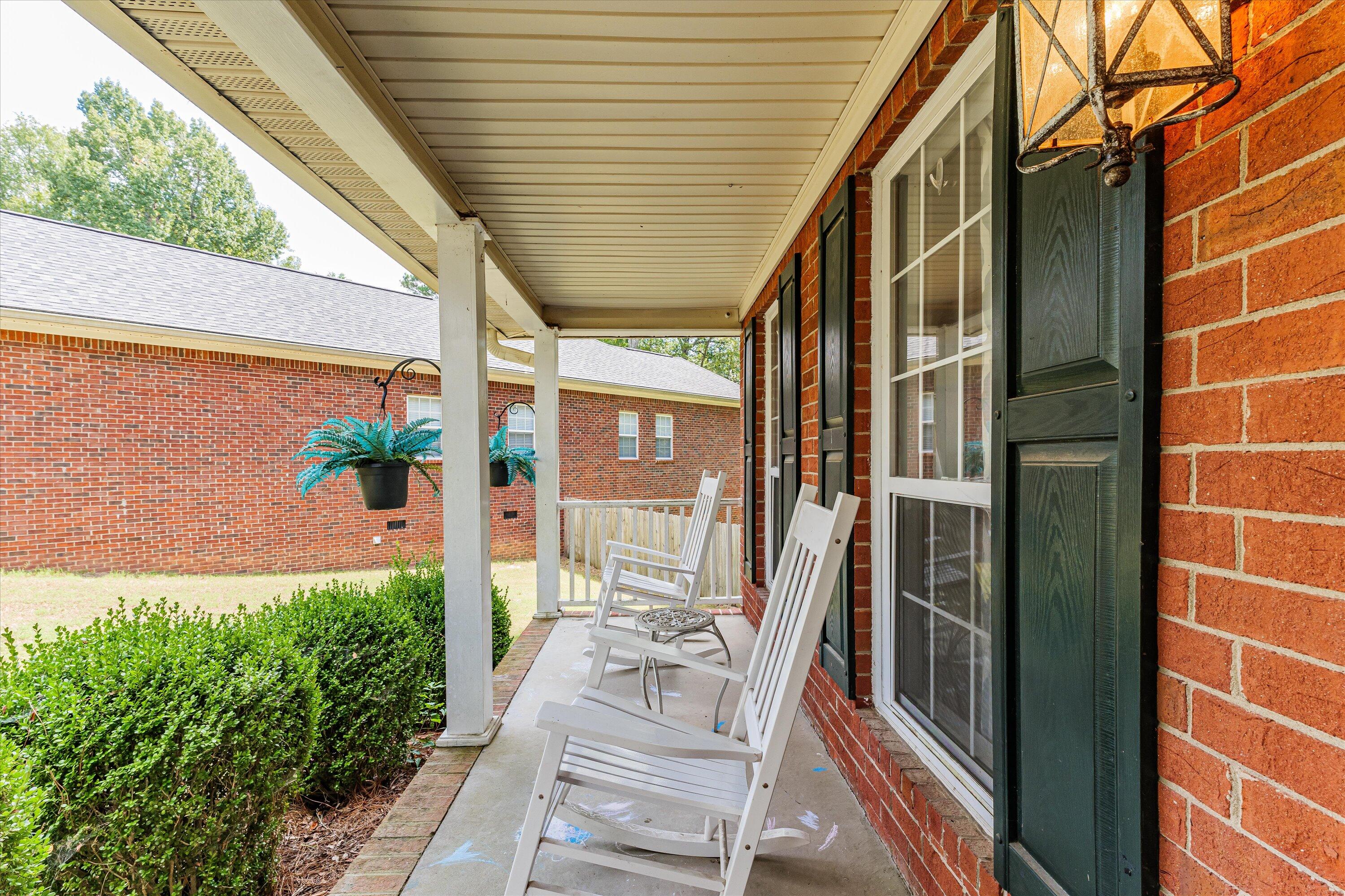 4880 FLAGSTONE Court