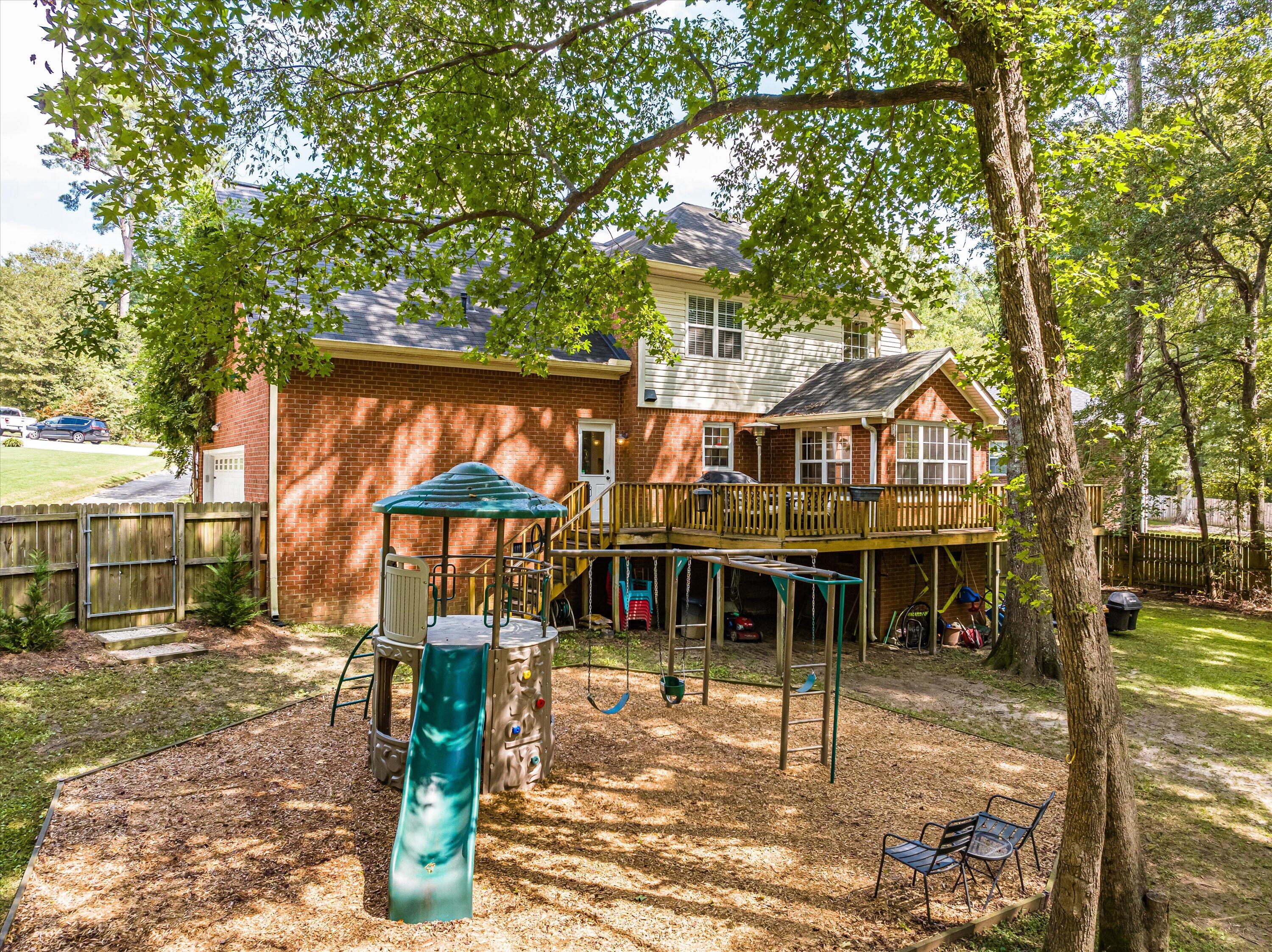 4880 FLAGSTONE Court