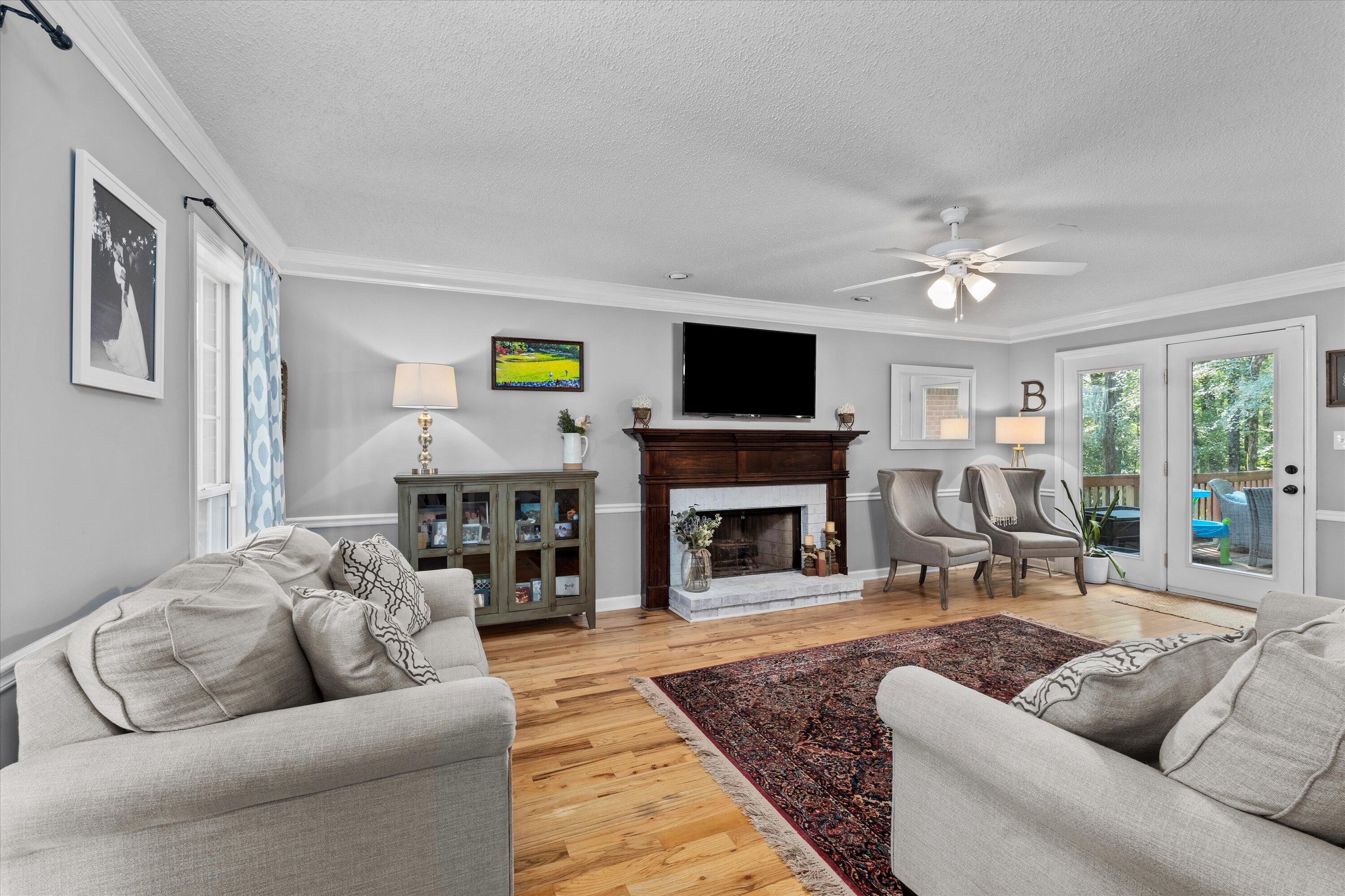 4880 FLAGSTONE Court