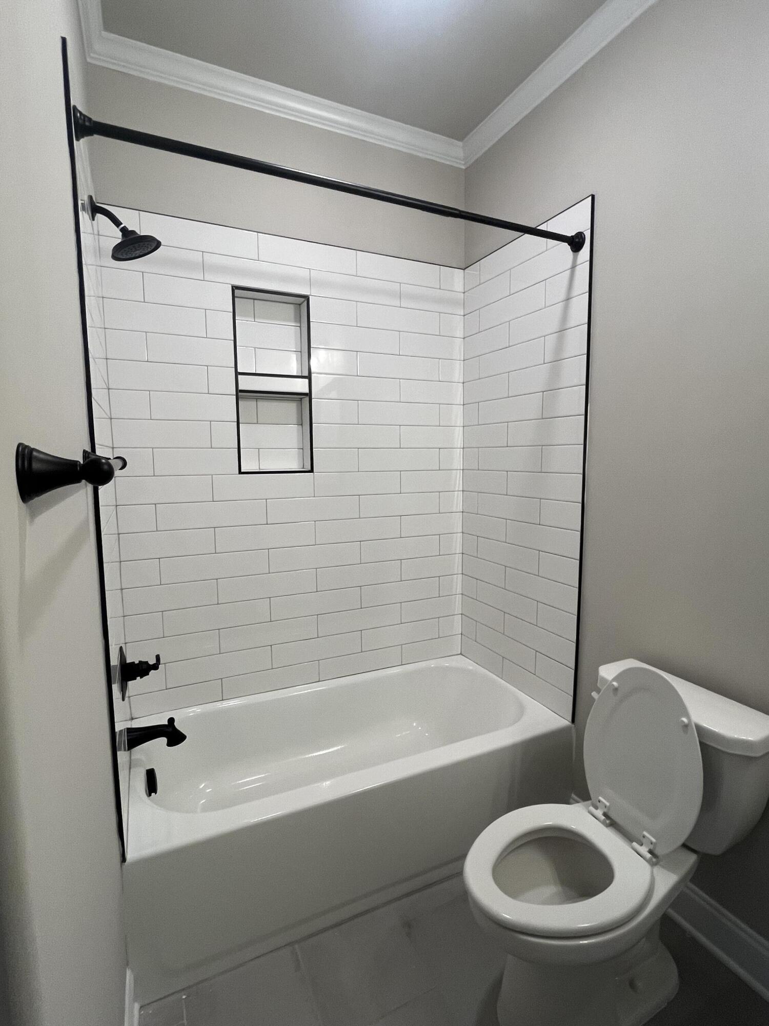 509 OAKLEY GROVE Circle