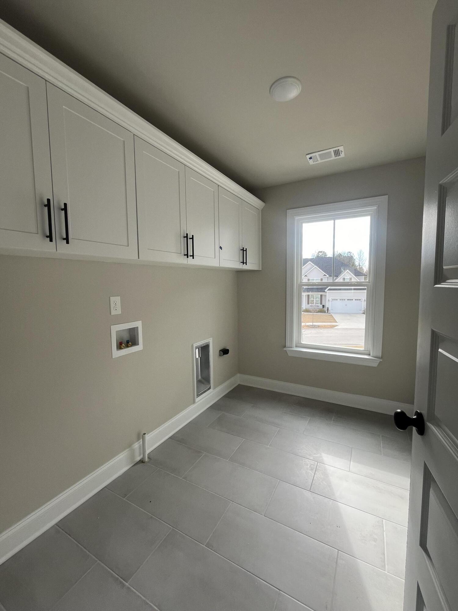 509 OAKLEY GROVE Circle