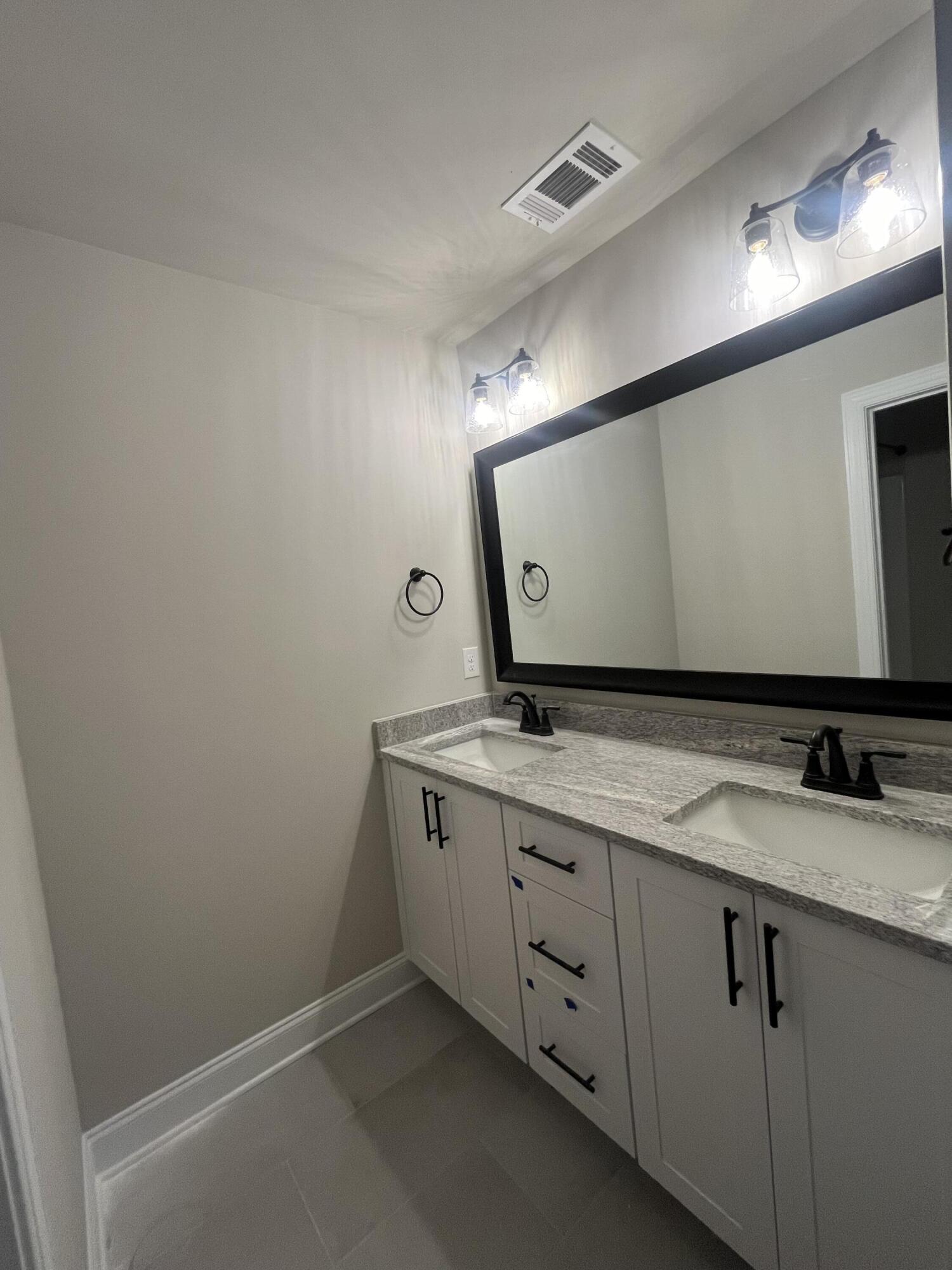 509 OAKLEY GROVE Circle