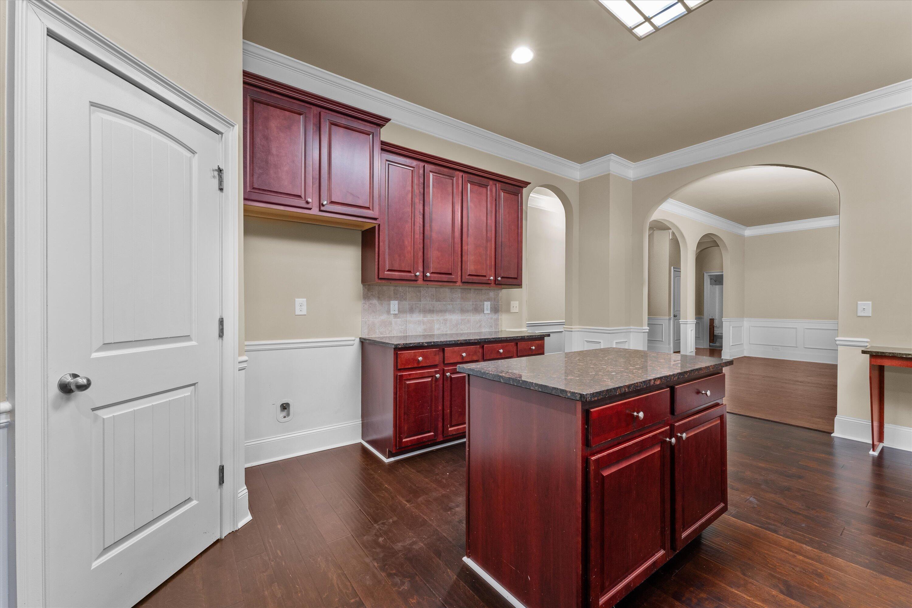 1223 BERKLEY HILLS Pass