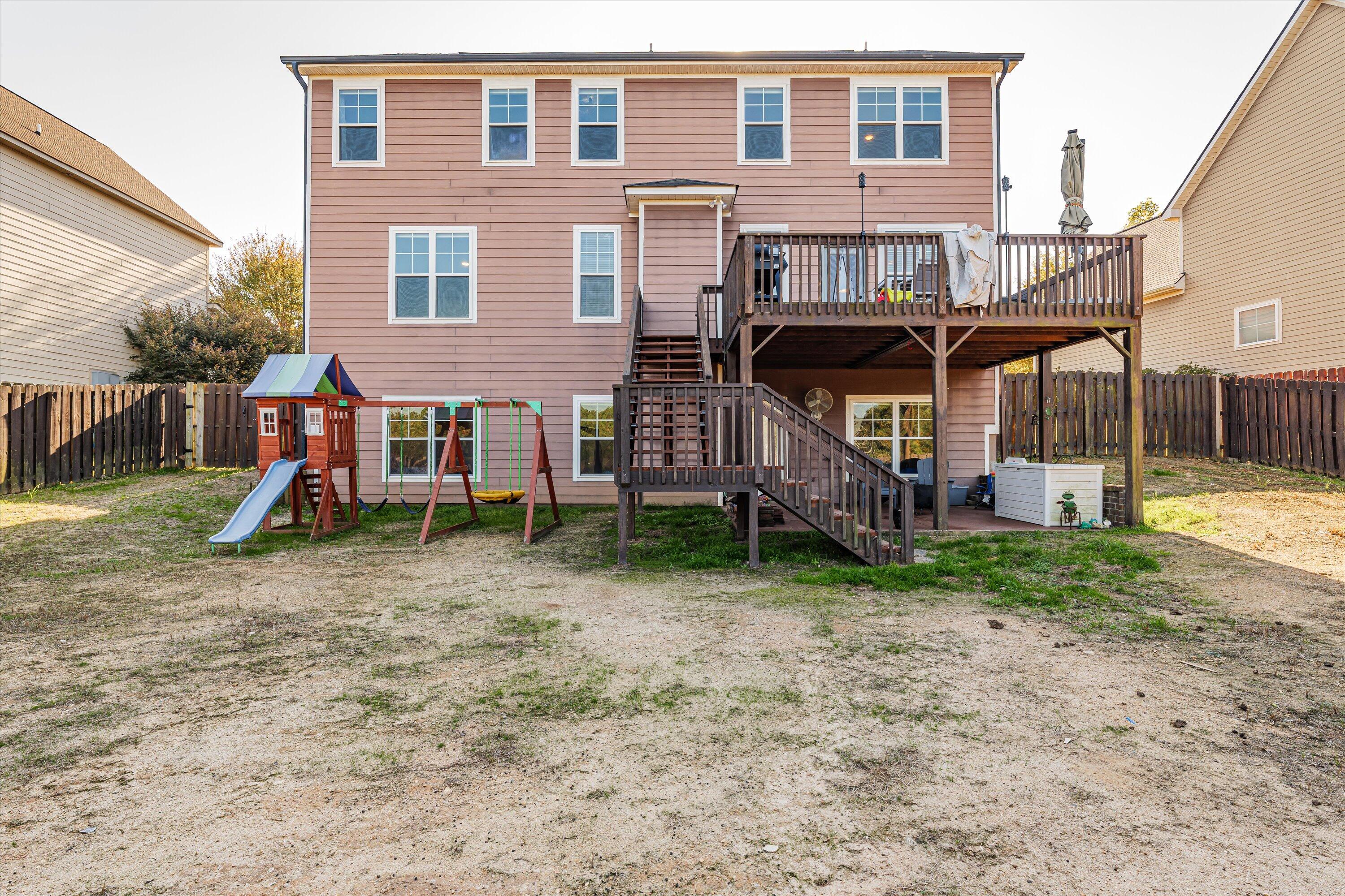 807 BRIDGEWATER LANE