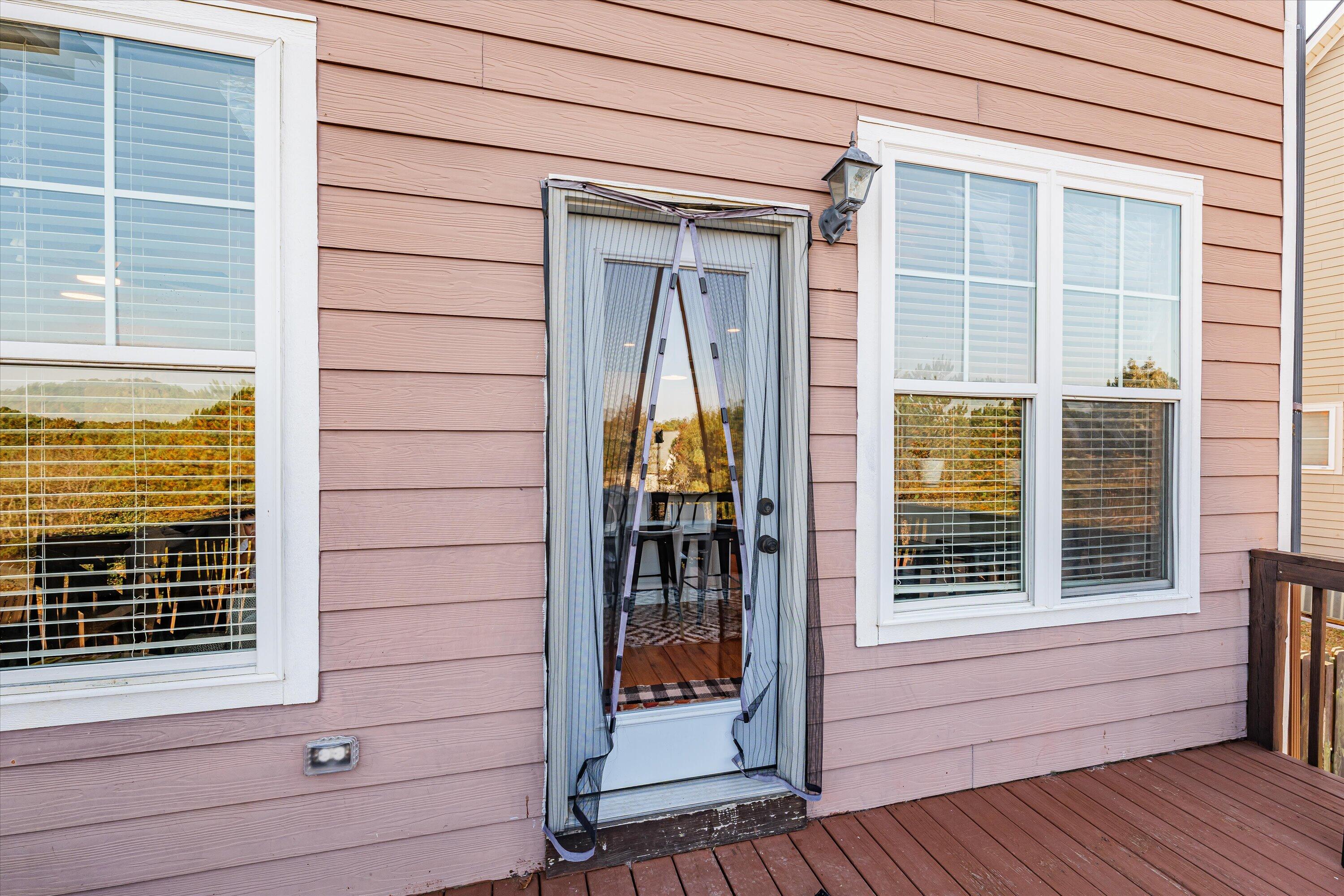 807 BRIDGEWATER LANE