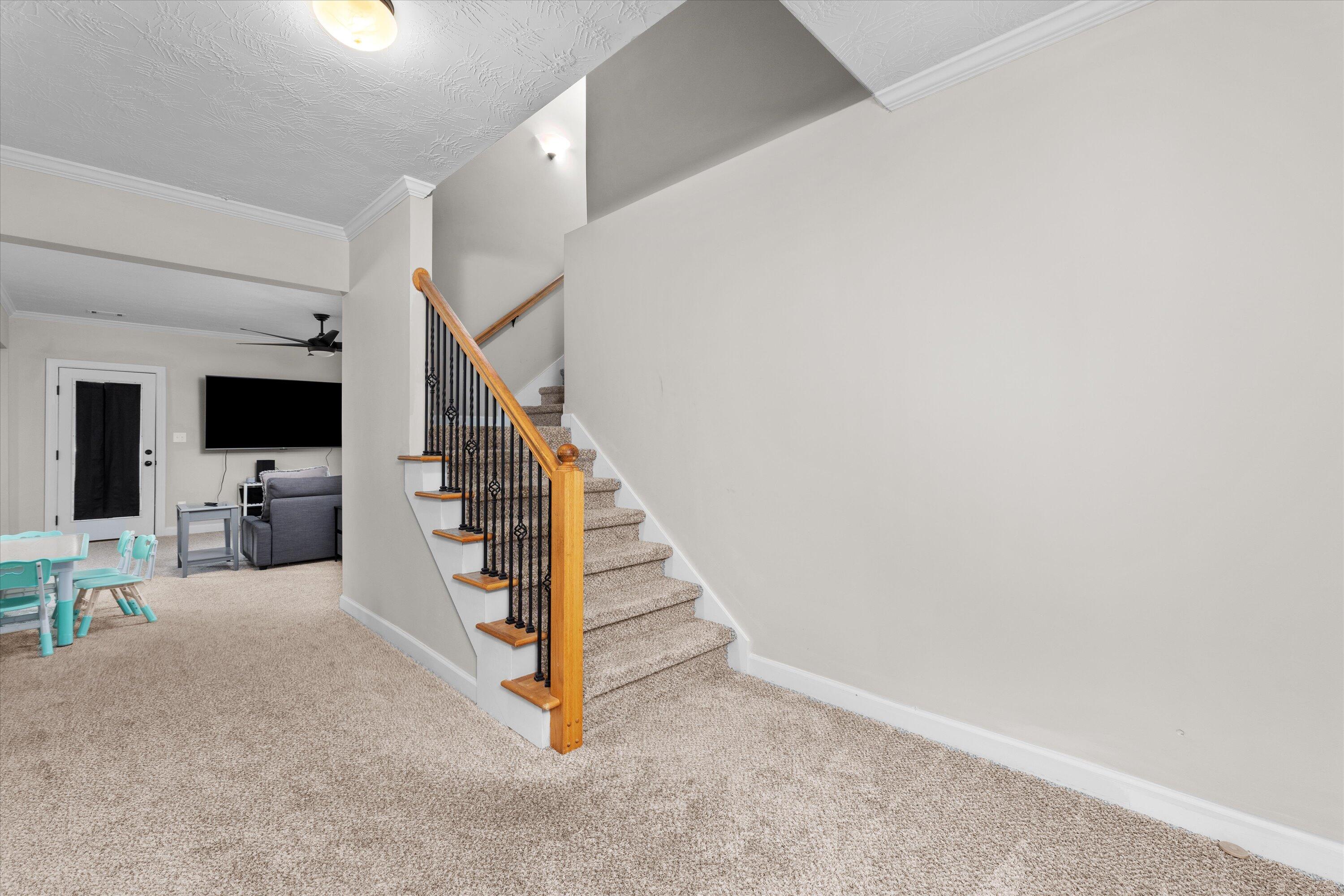 807 BRIDGEWATER LANE