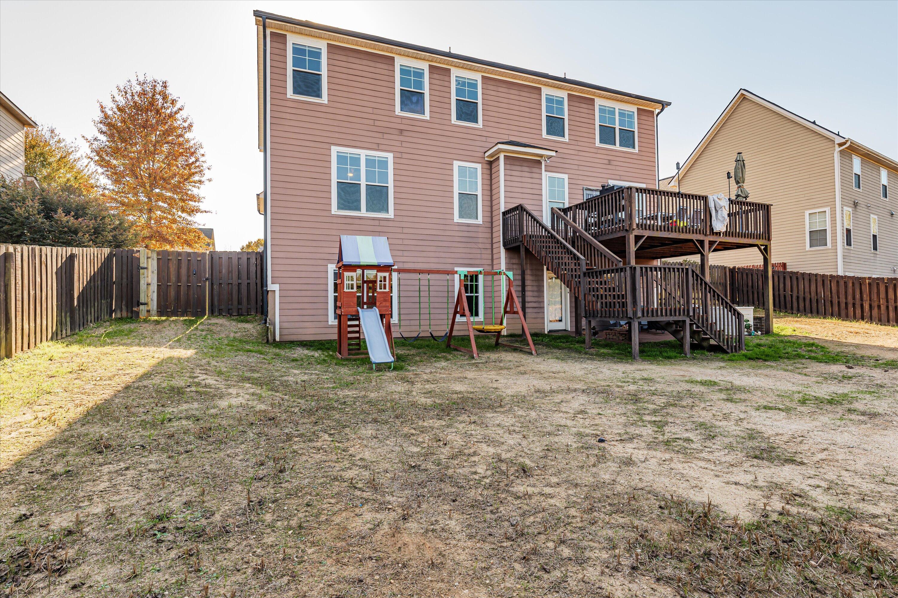 807 BRIDGEWATER LANE