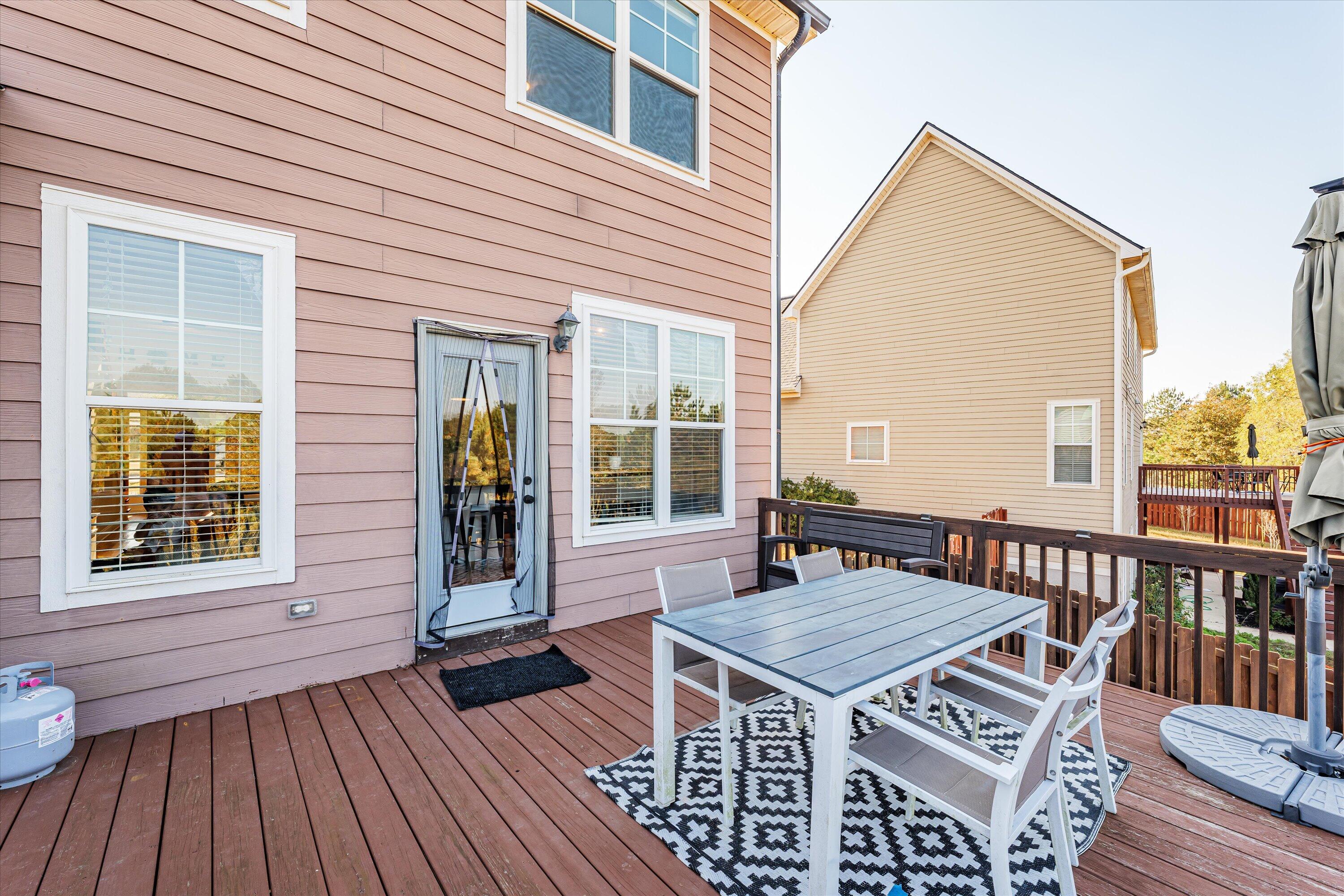 807 BRIDGEWATER LANE