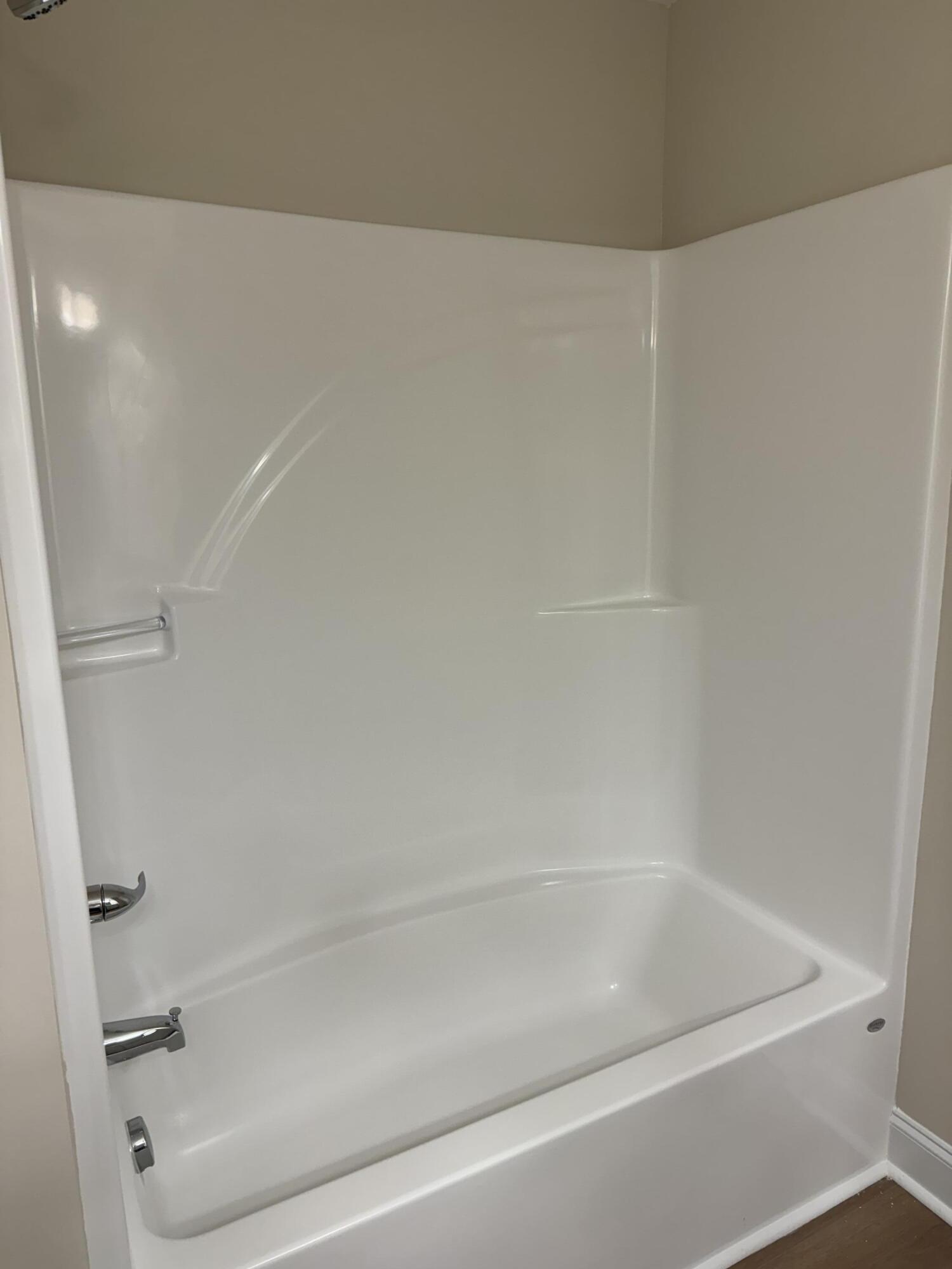 1305 BATCHELOR Court