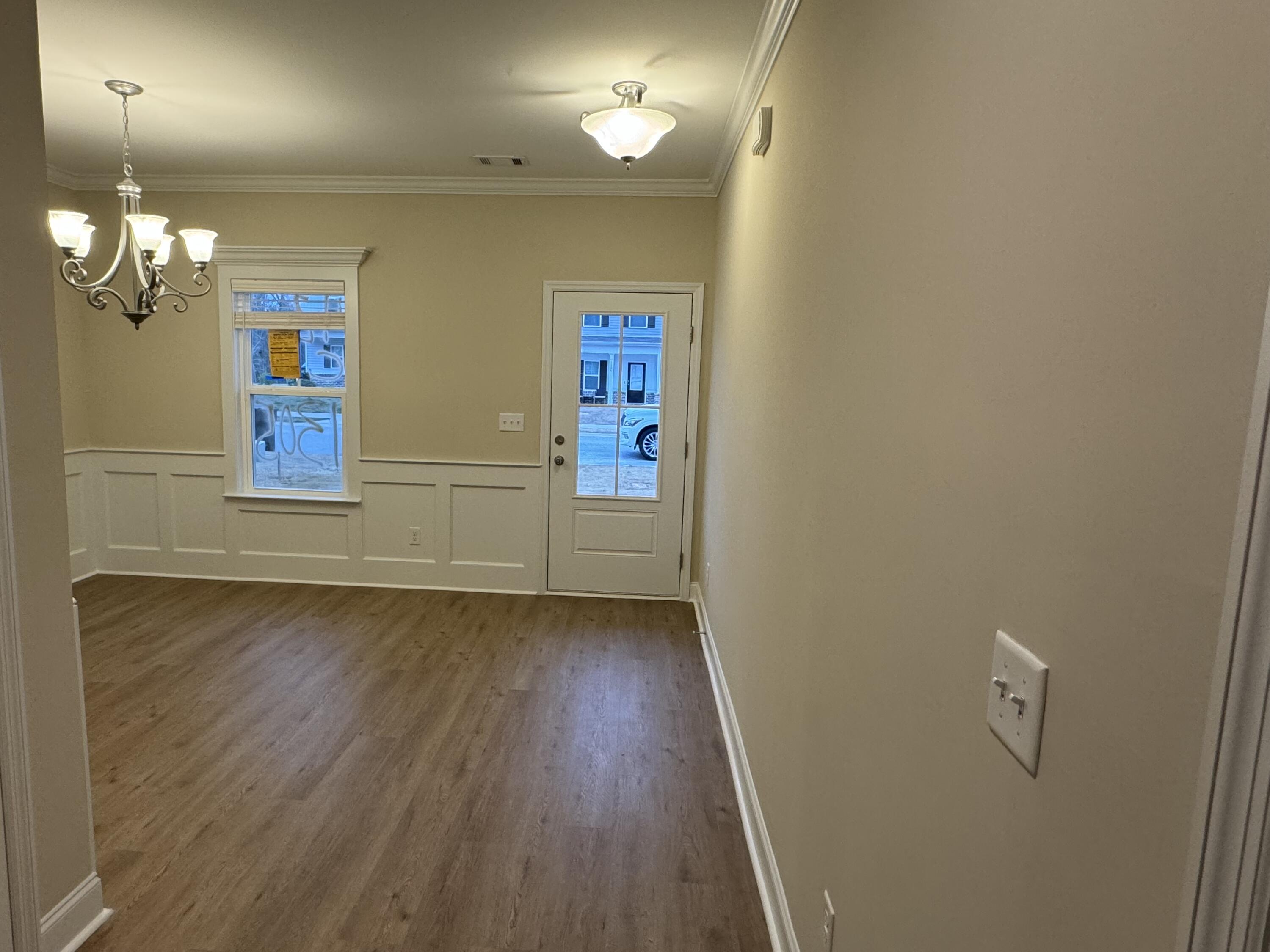 1305 BATCHELOR Court