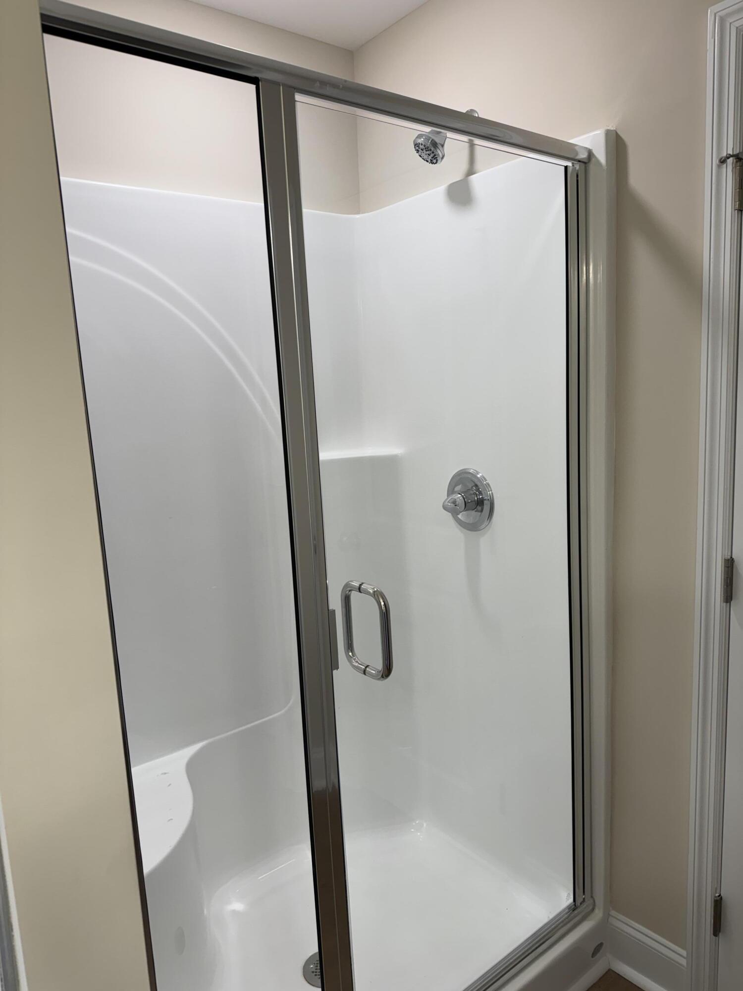 1305 BATCHELOR Court