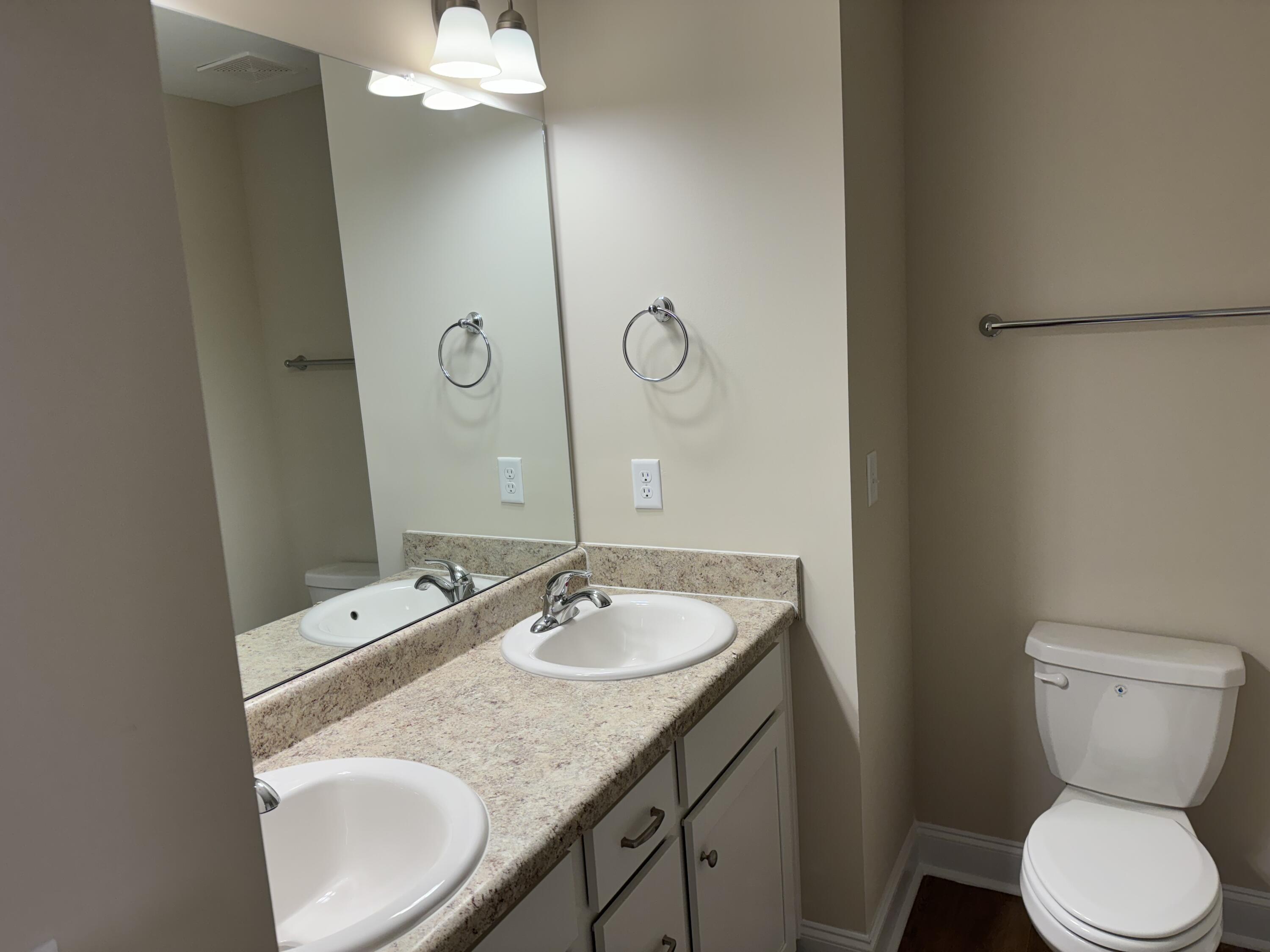 1305 BATCHELOR Court