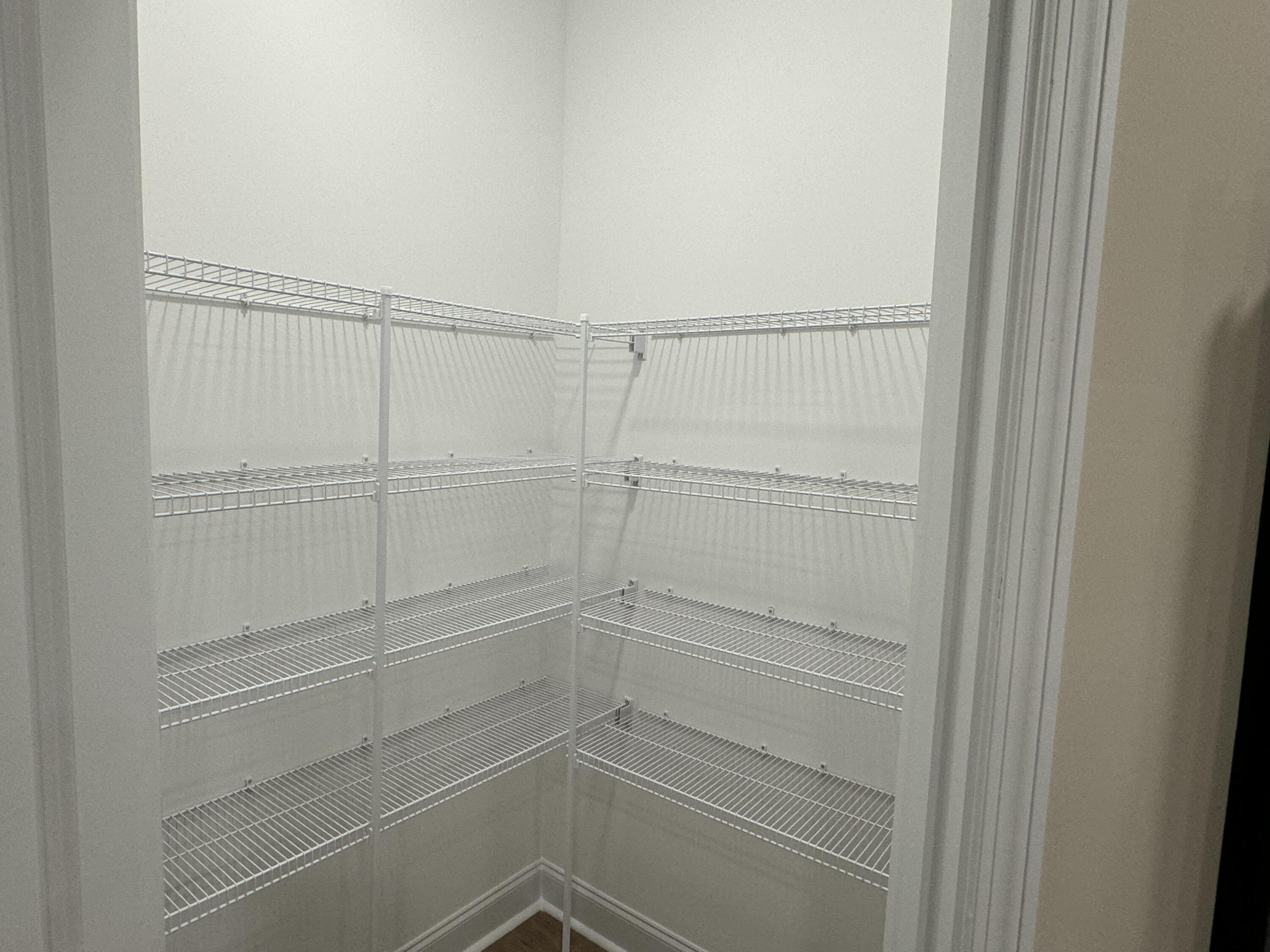 1305 BATCHELOR Court