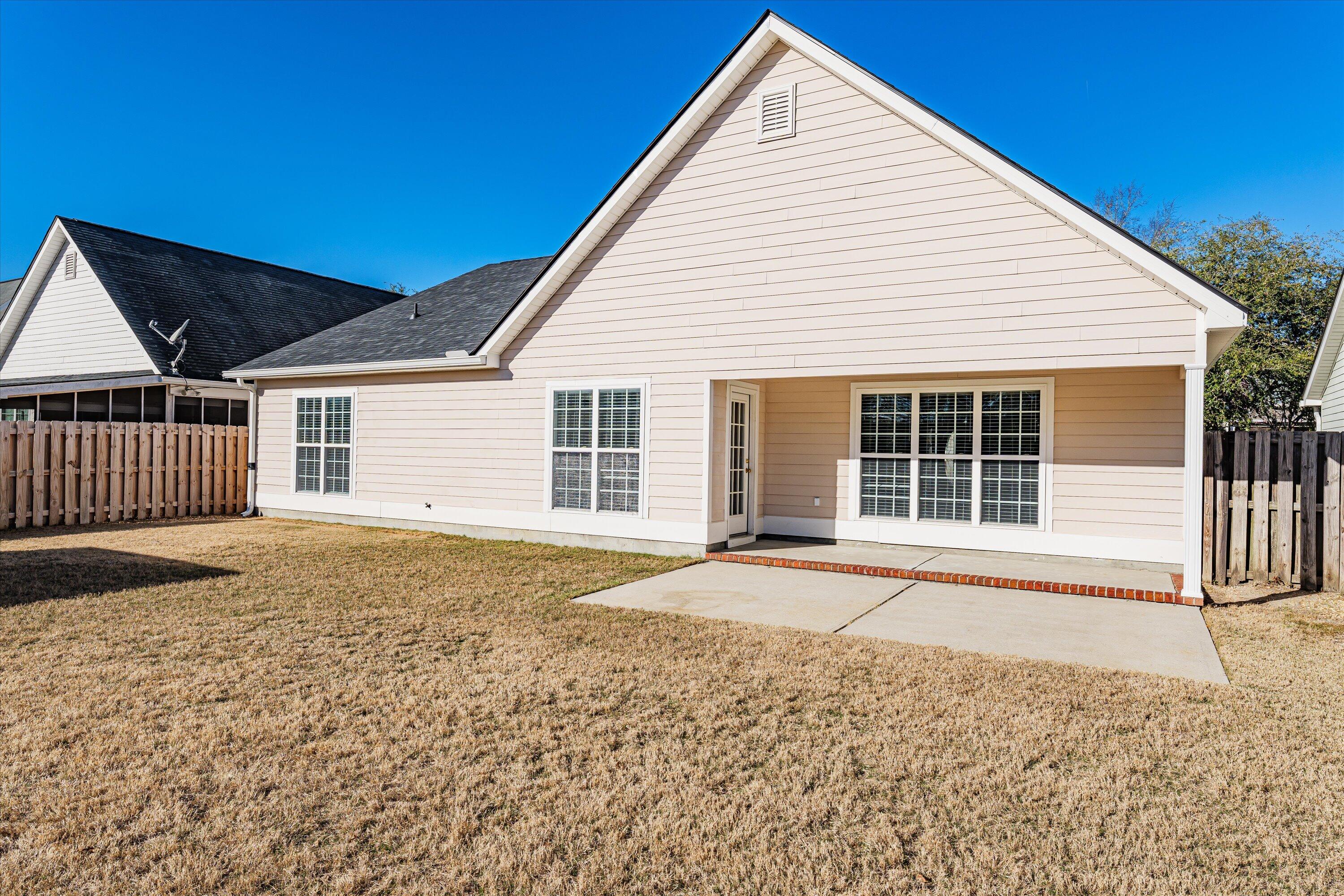 2075 MAGNOLIA Parkway