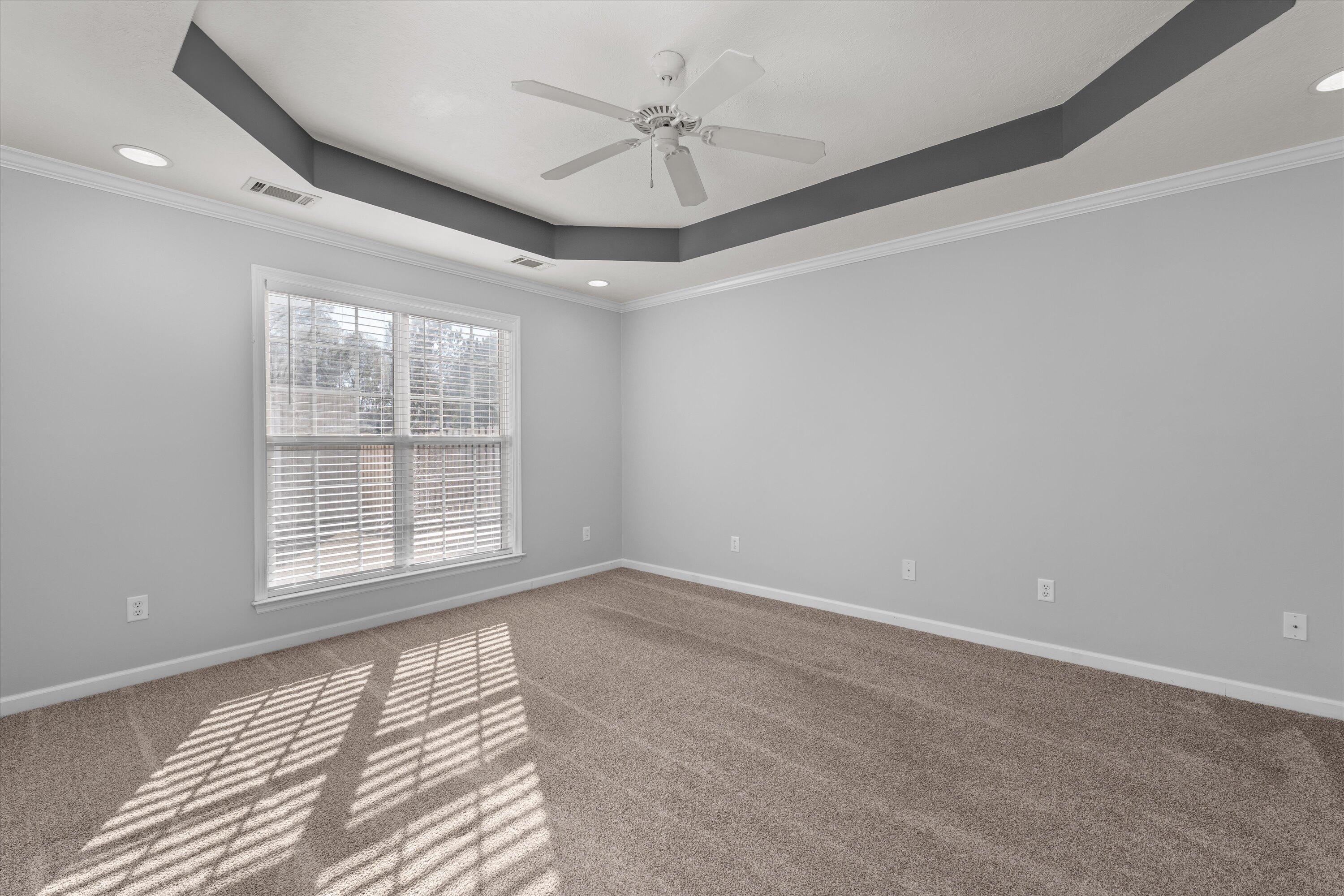 2075 MAGNOLIA Parkway