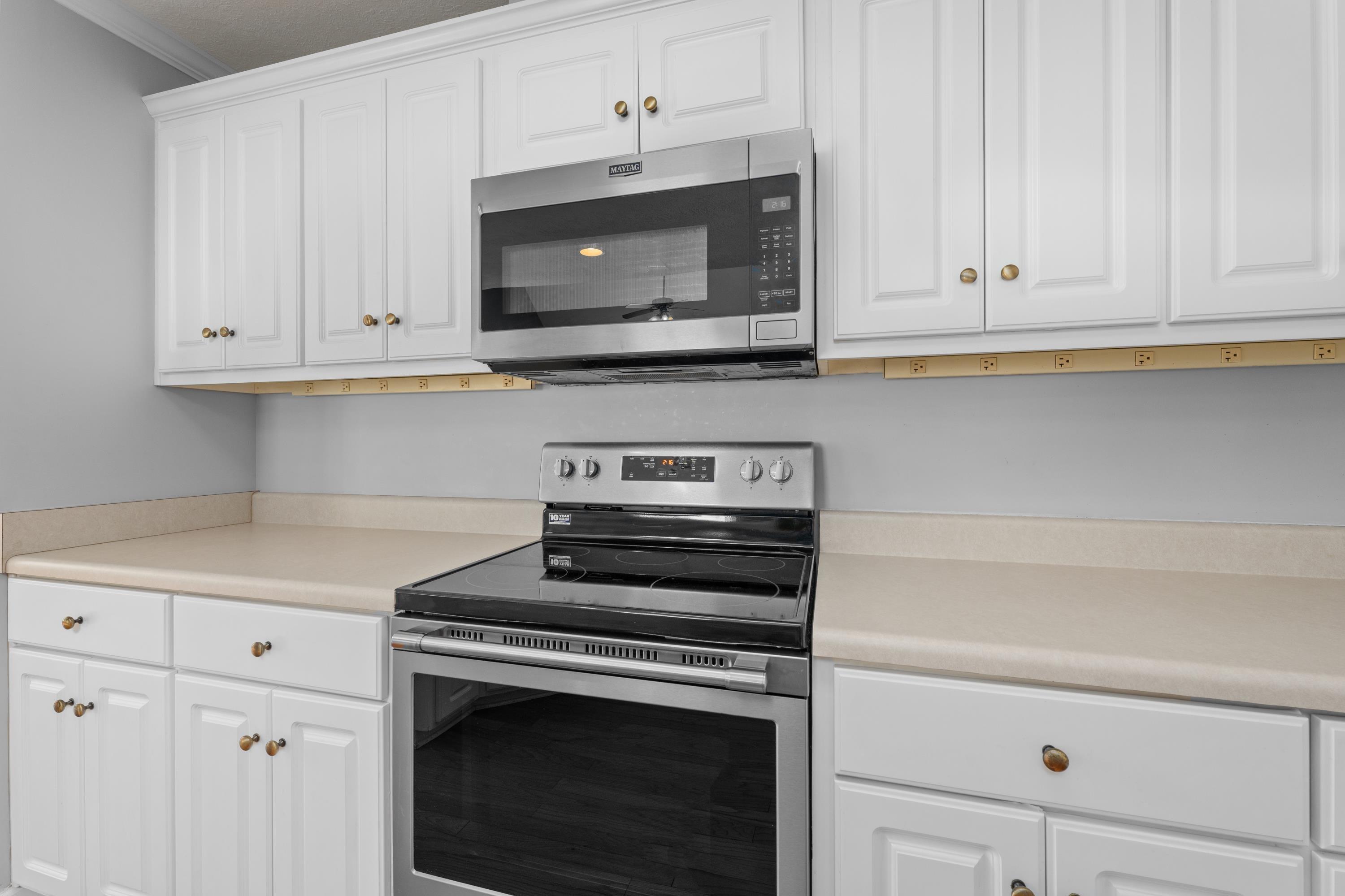 2075 MAGNOLIA Parkway