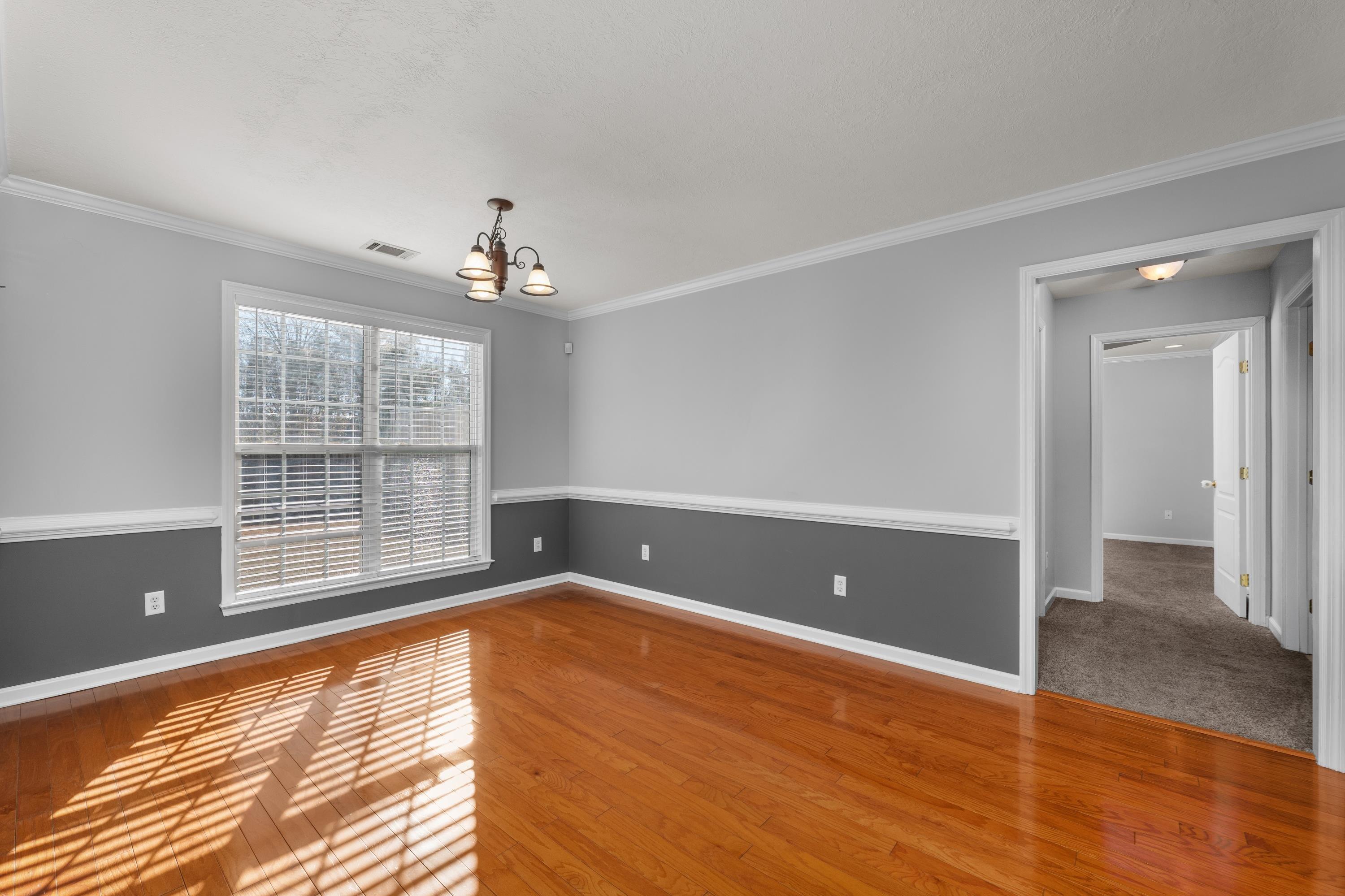 2075 MAGNOLIA Parkway