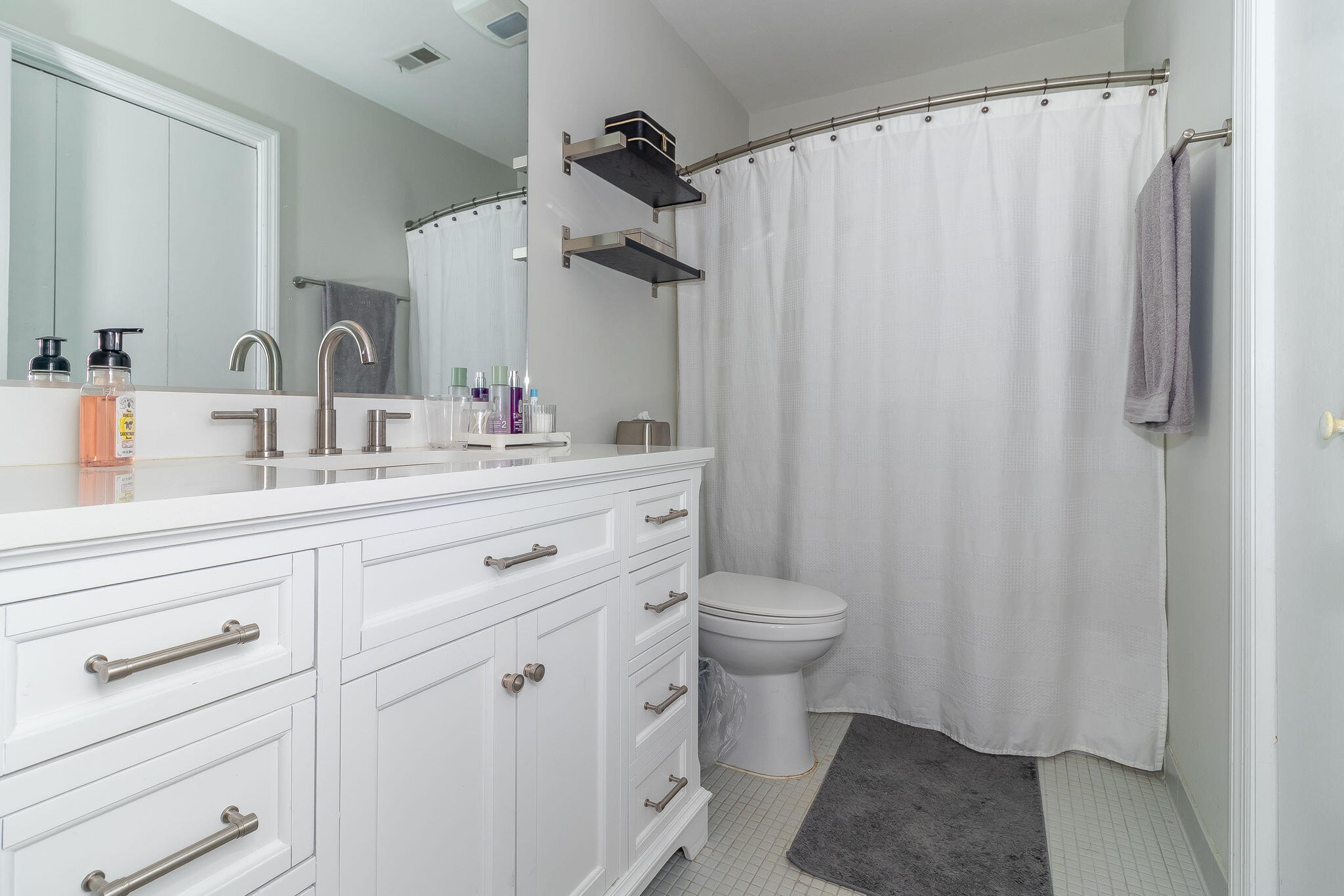 137 HIGHVIEW DR. Drive