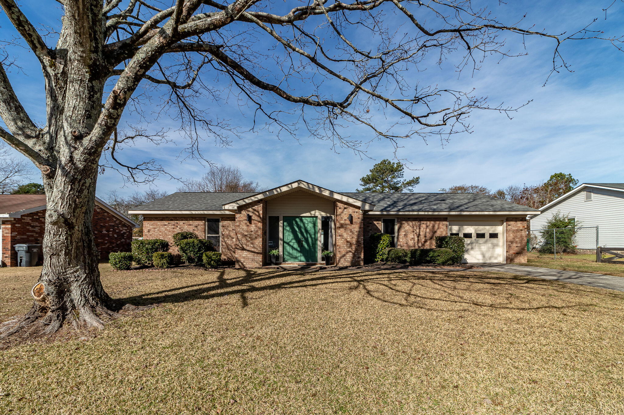 137 HIGHVIEW DR. Drive