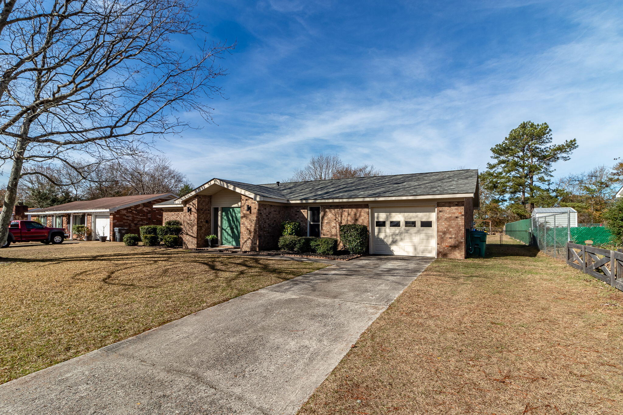 137 HIGHVIEW DR. Drive