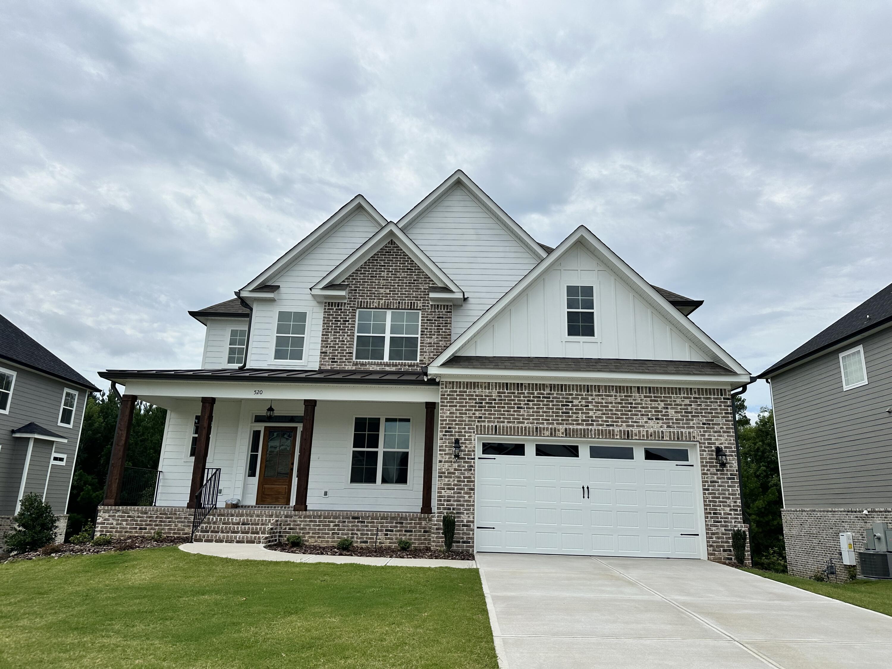 520 OAKLEY GROVE CIRCLE Circle