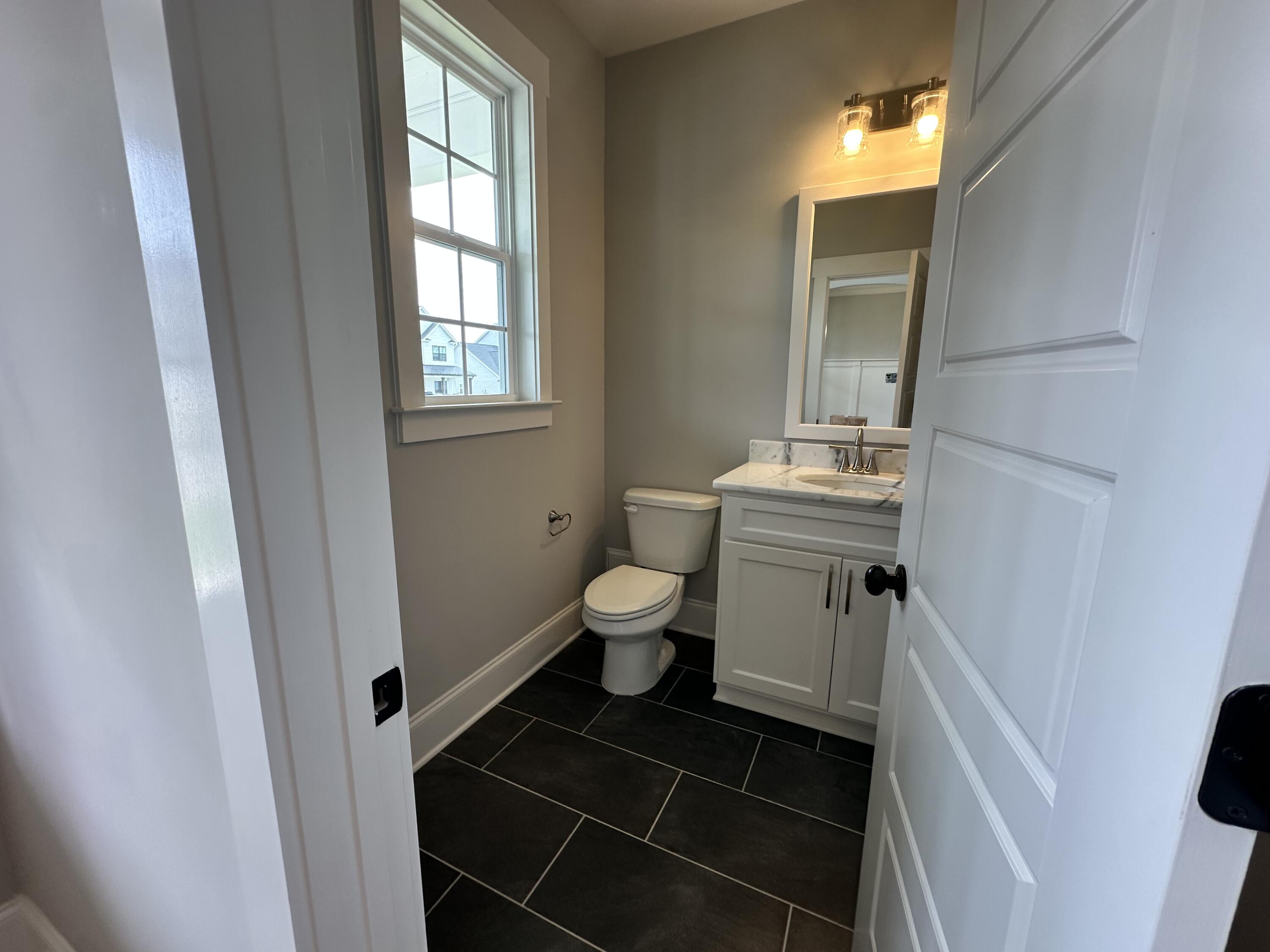 520 OAKLEY GROVE CIRCLE Circle