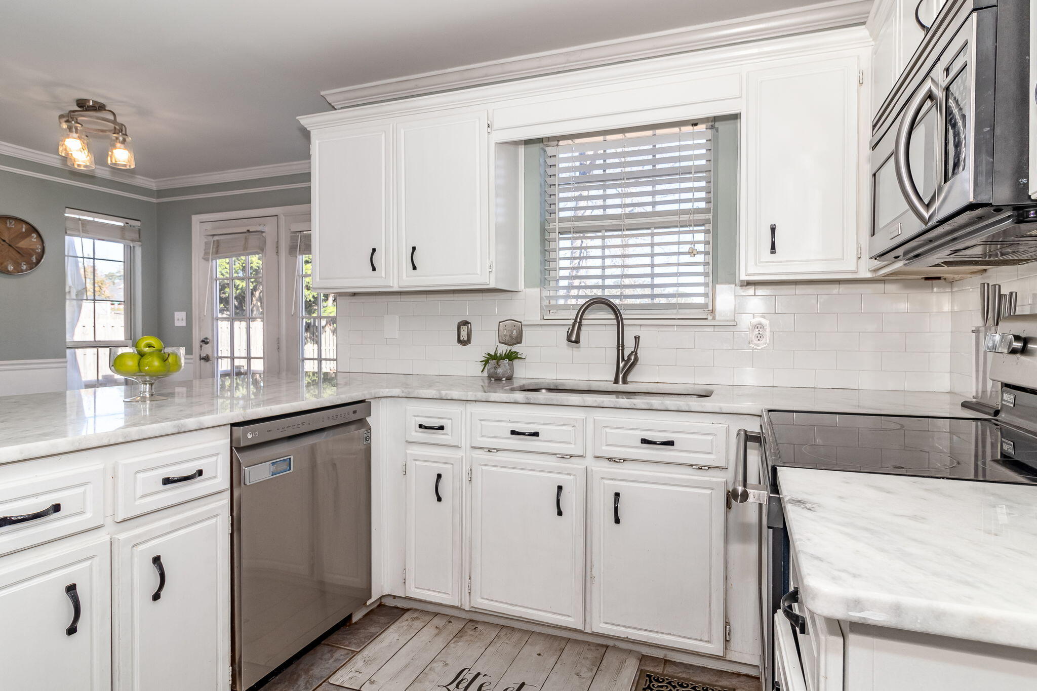 4129 EAGLE NEST Drive