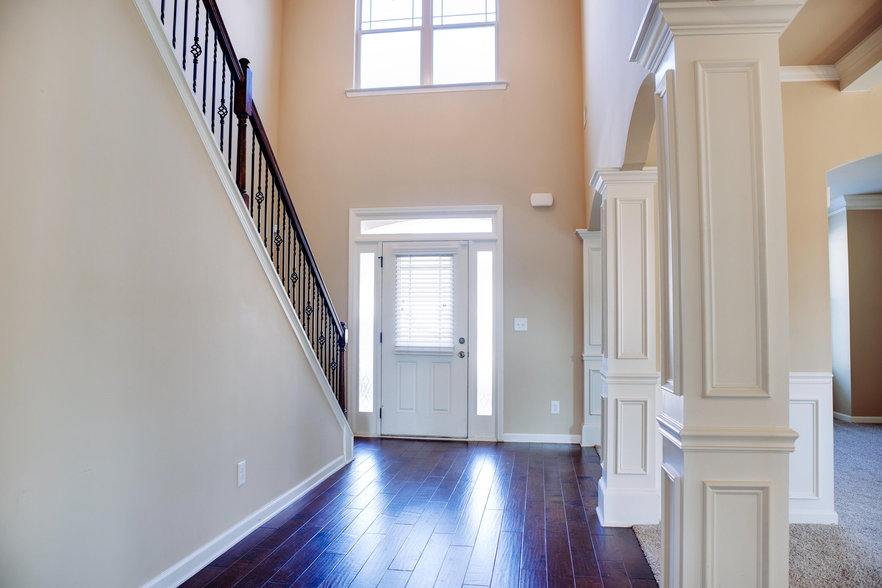 6085 REYNOLDS Circle