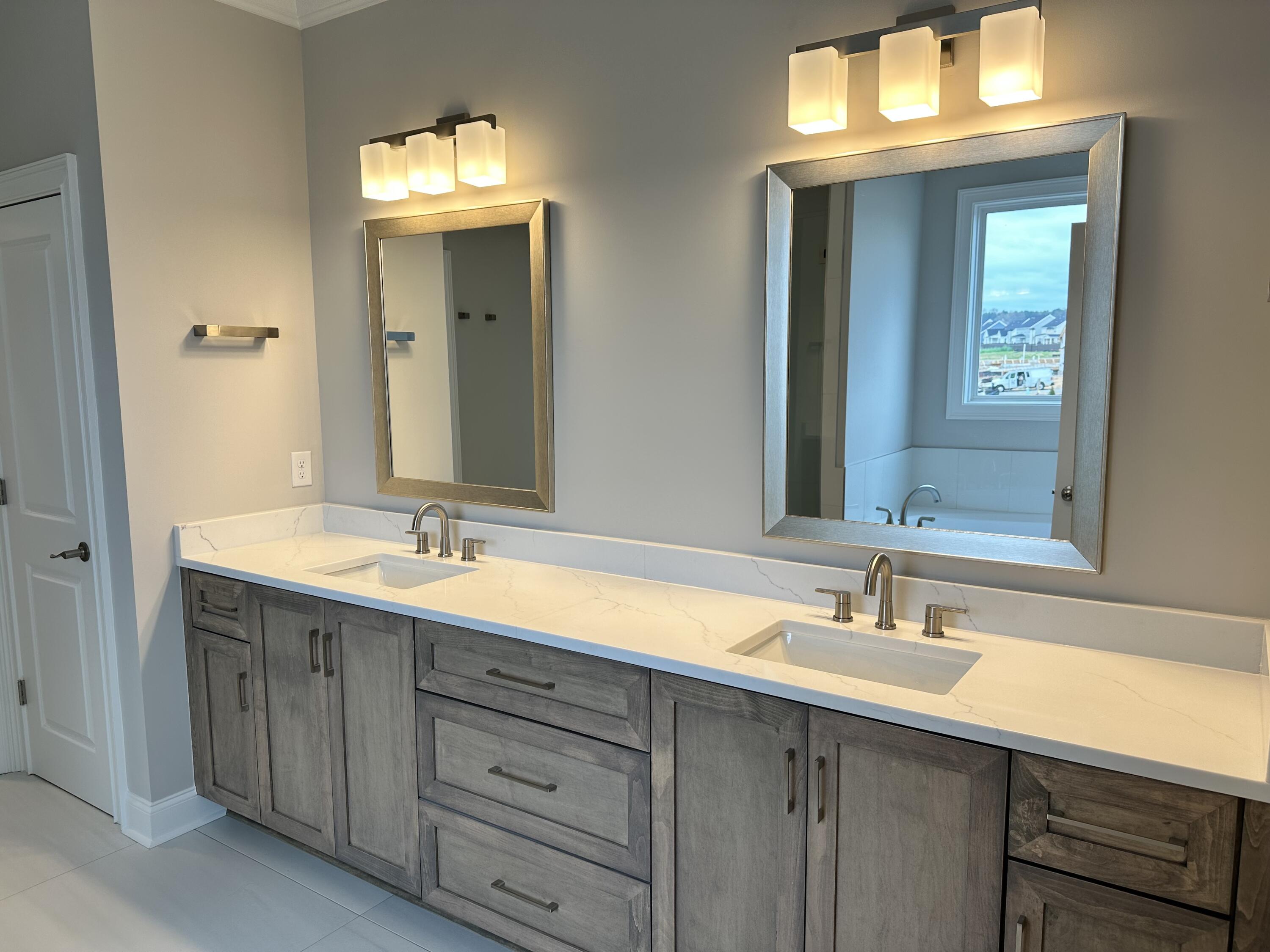 748 WHITNEY SHLS Road