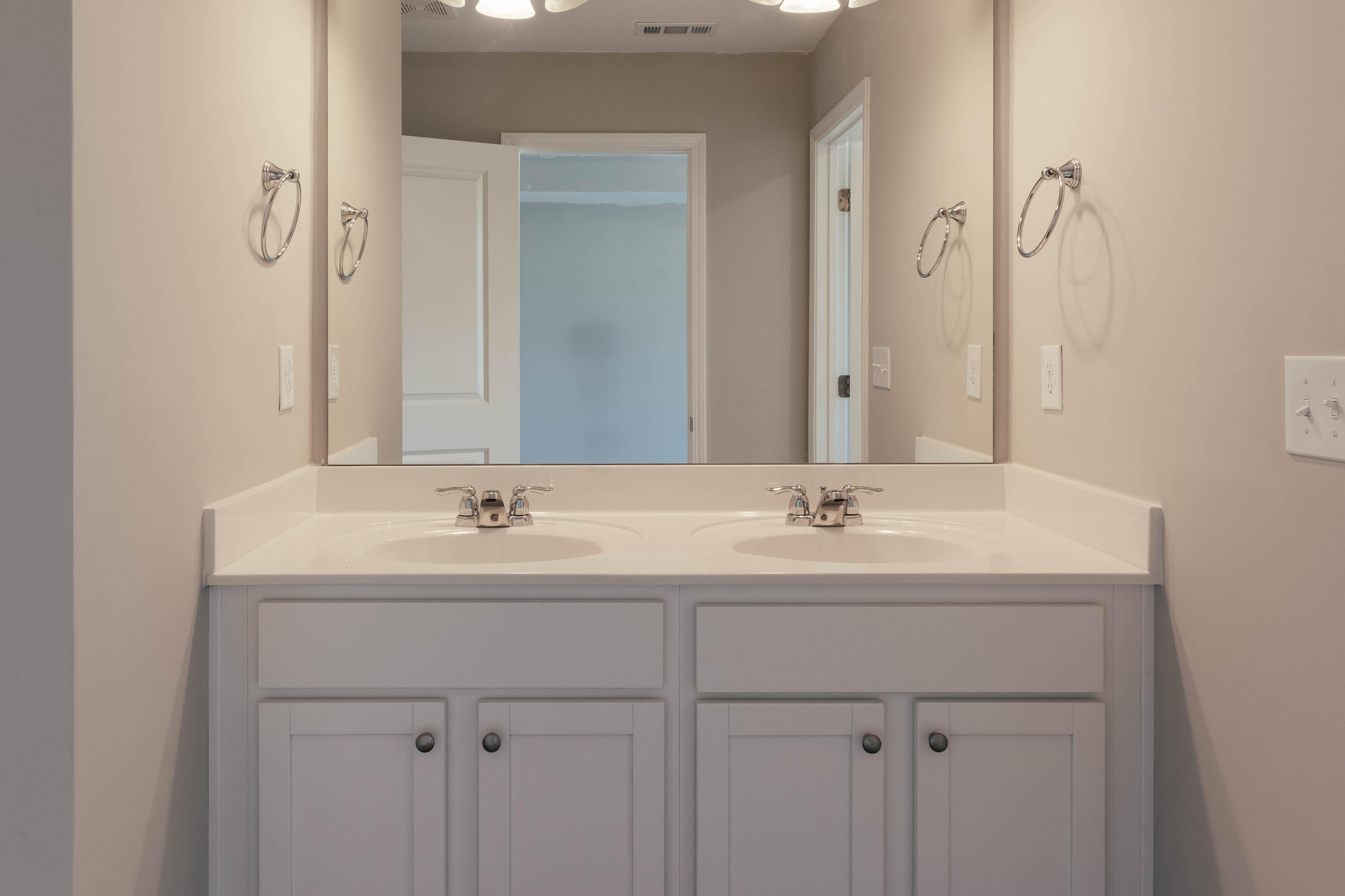 7112 FOGGY RIVER Drive