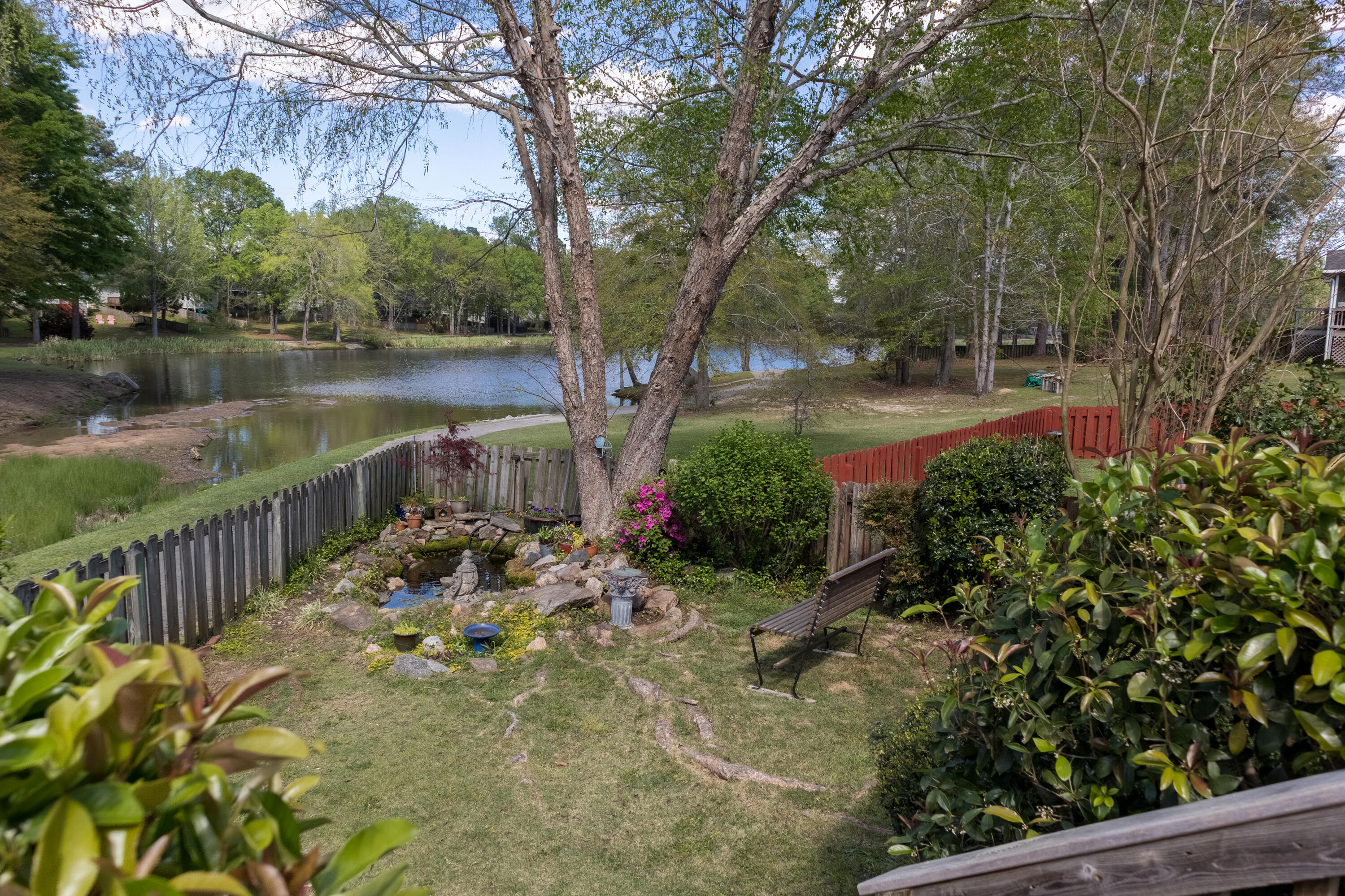 1998 SYLVAN LAKE Drive