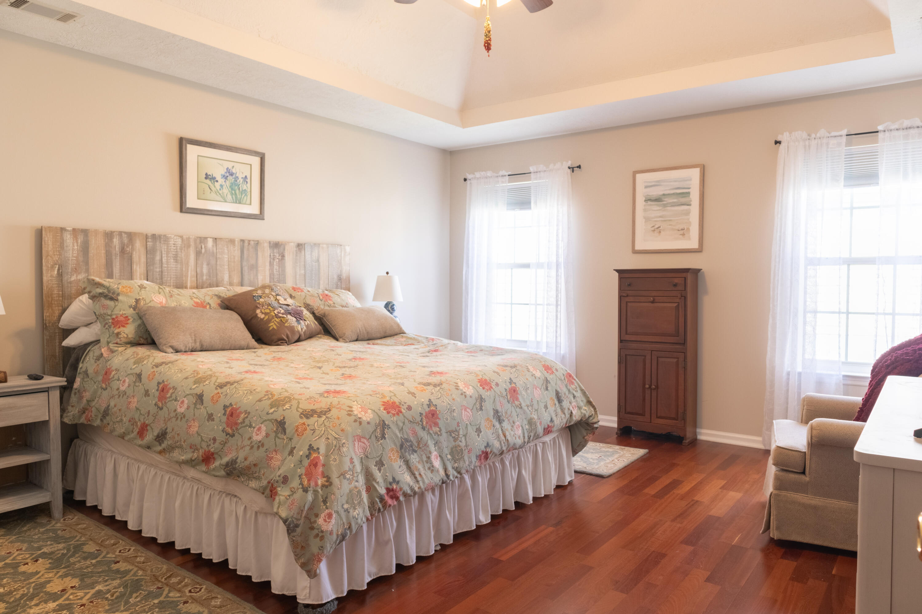 1998 SYLVAN LAKE Drive