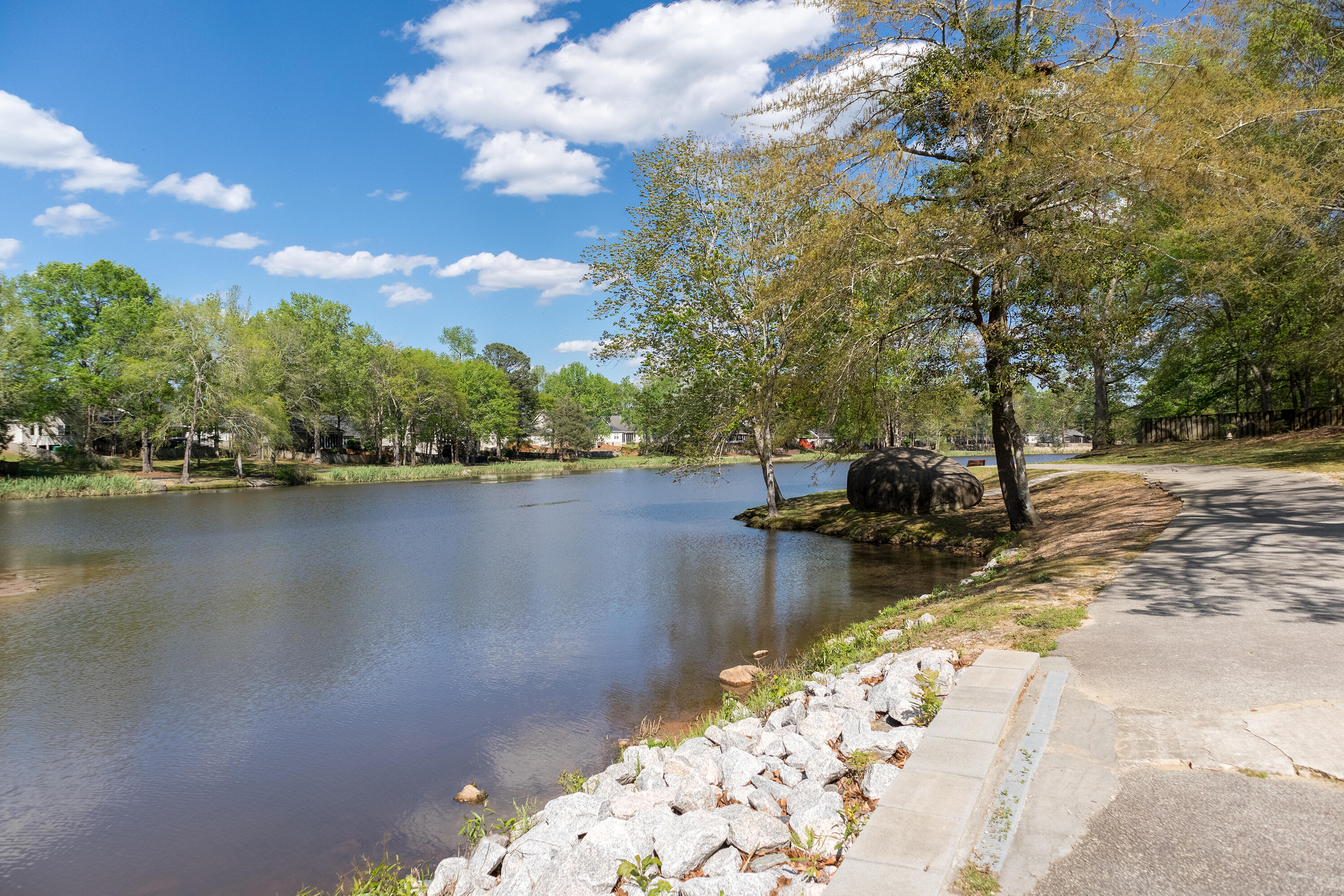 1998 SYLVAN LAKE Drive