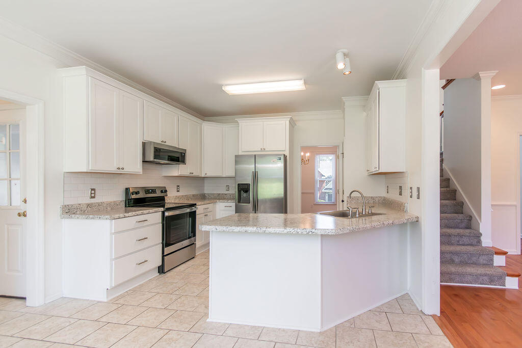 392 BAKERS FERRY Trail