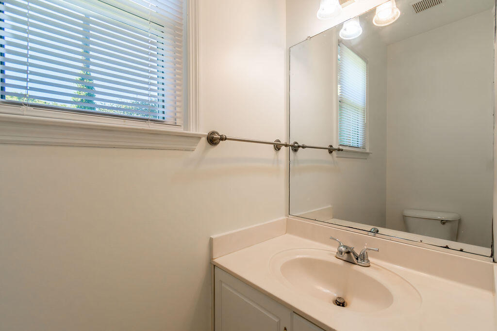 392 BAKERS FERRY Trail