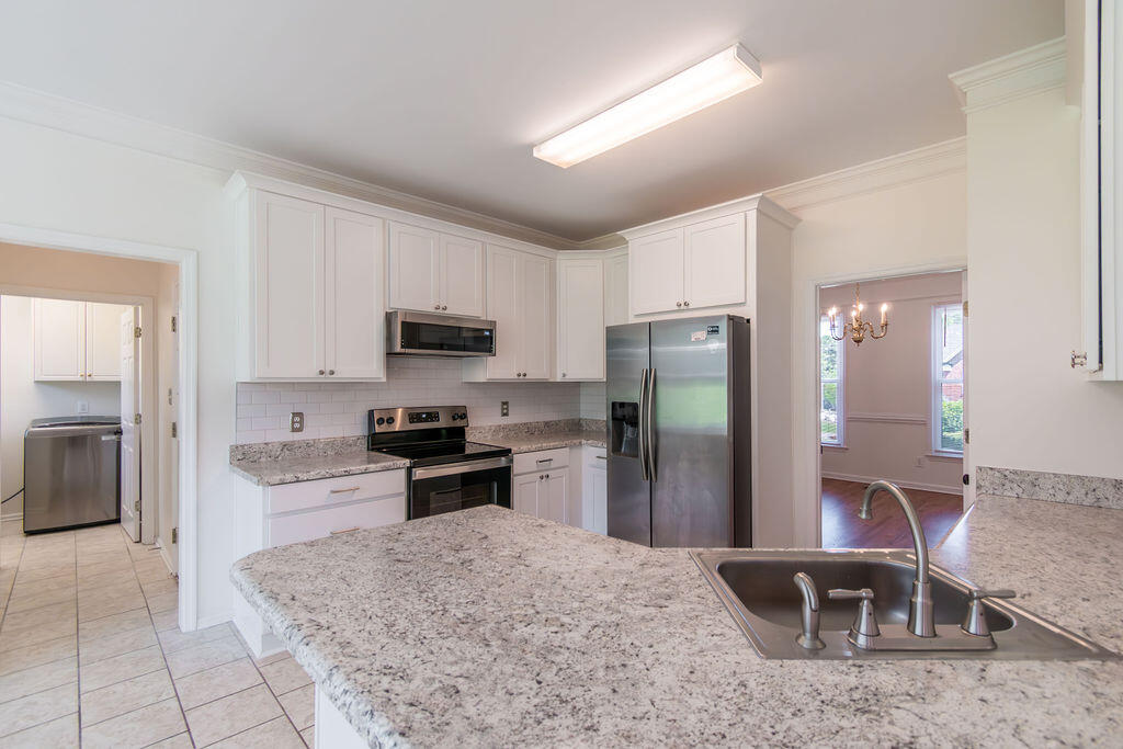 392 BAKERS FERRY Trail