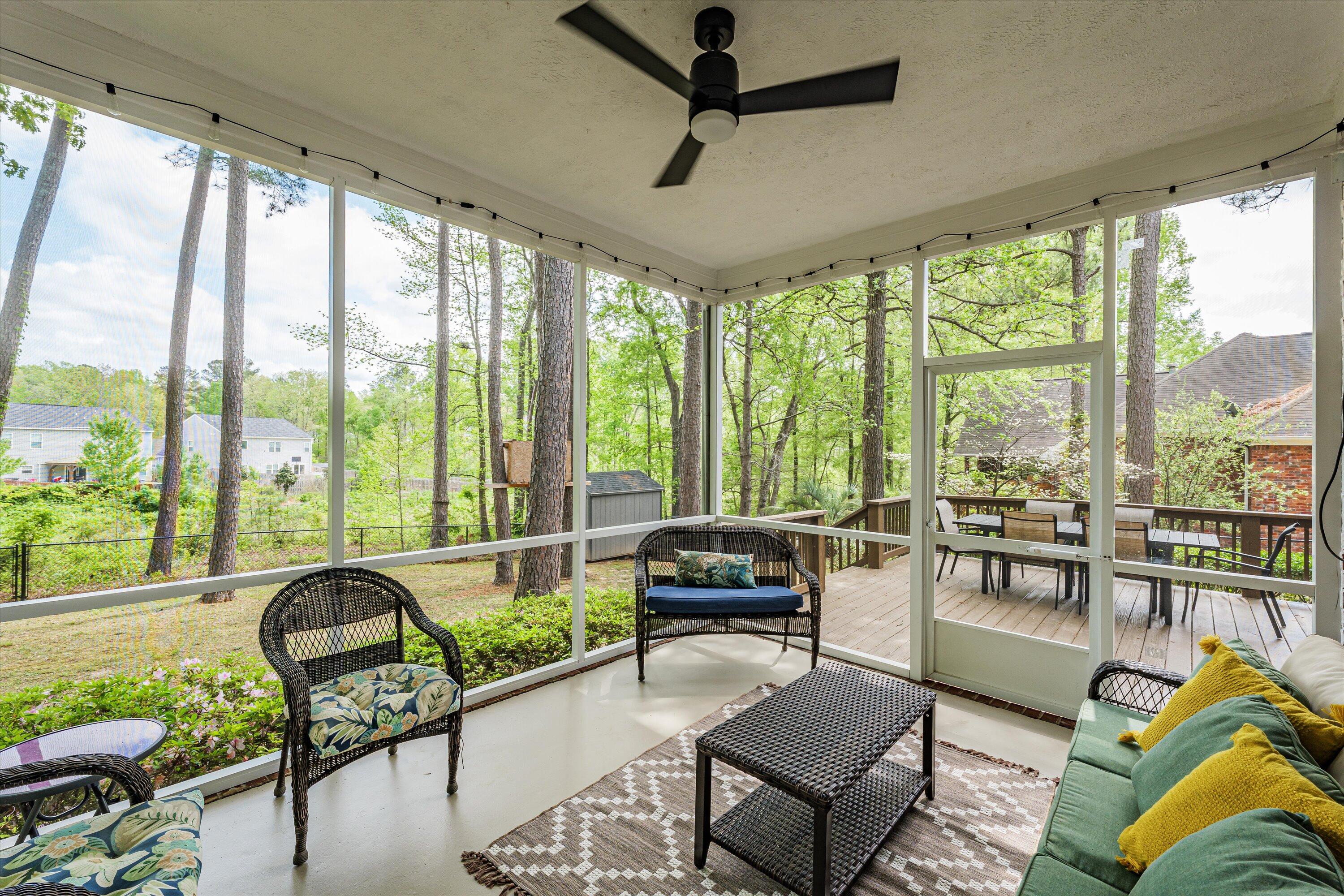 647 WHITEWOOD WAY Way