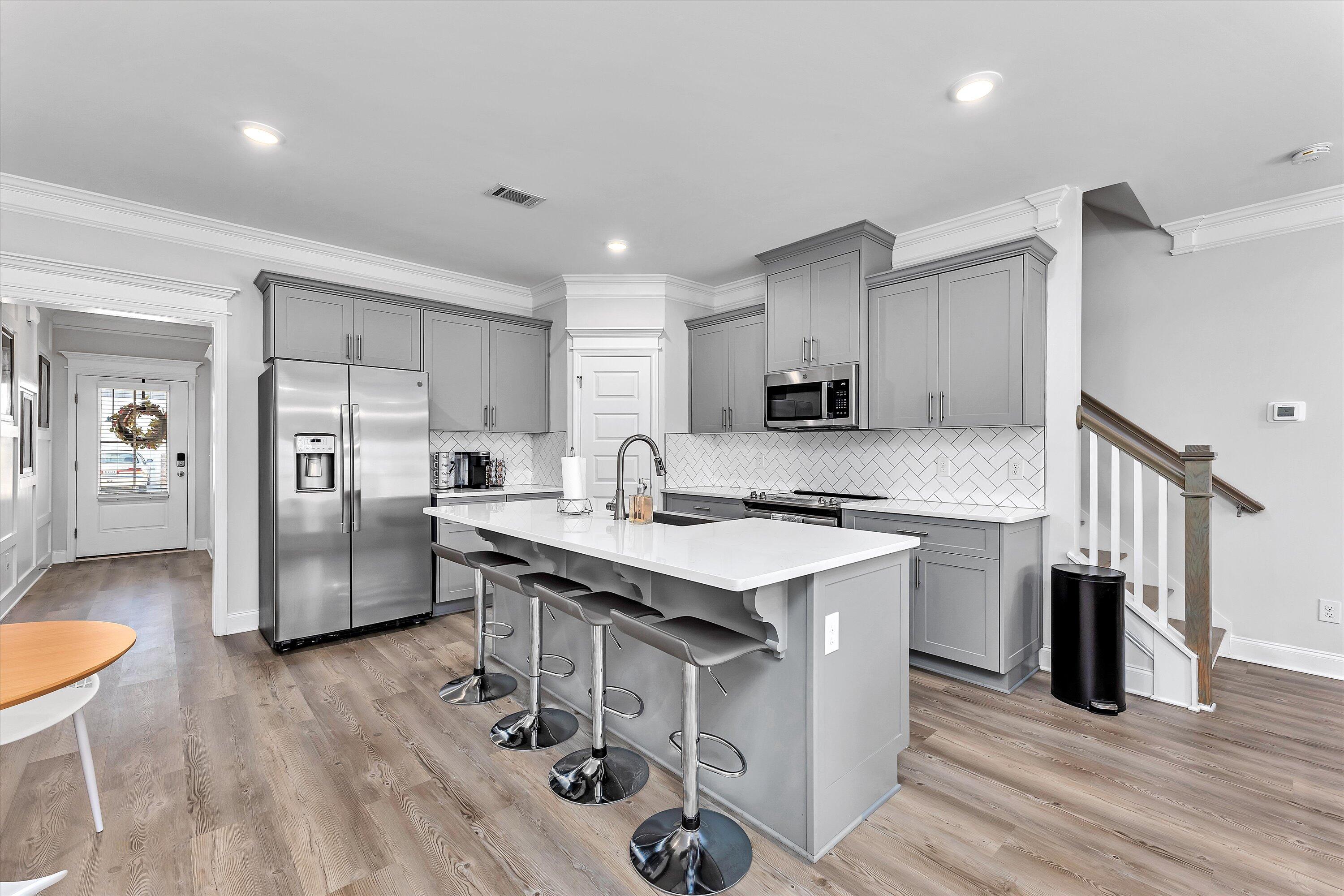 161 CANTON PARK Avenue