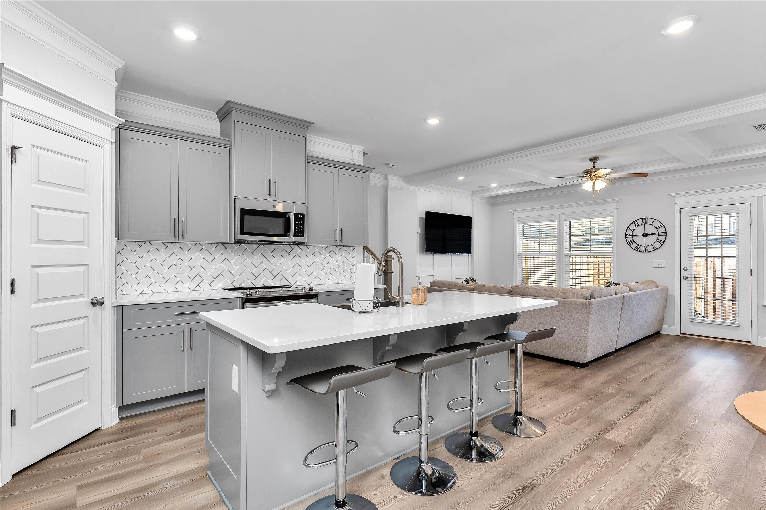 161 CANTON PARK Avenue