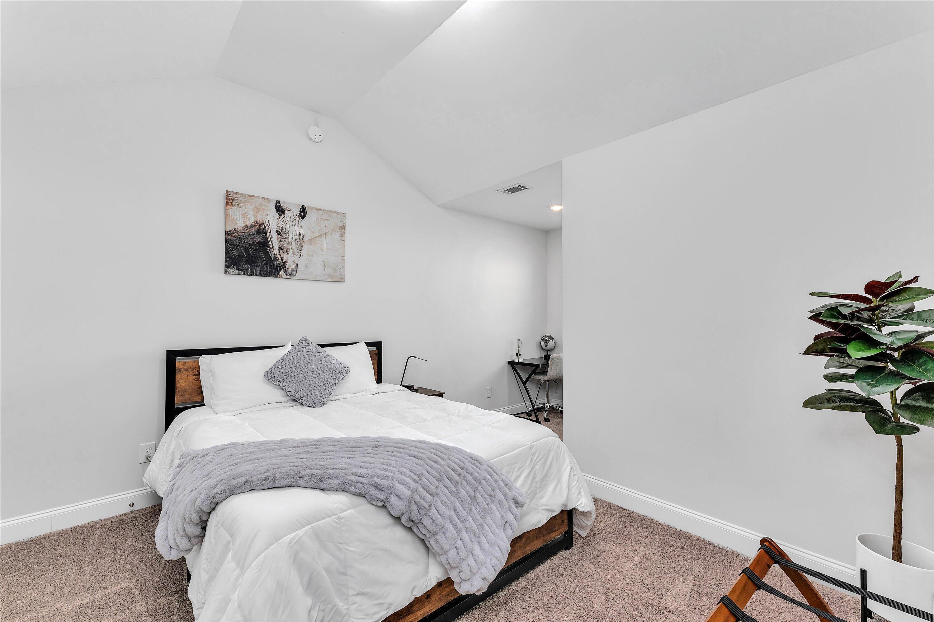 161 CANTON PARK Avenue