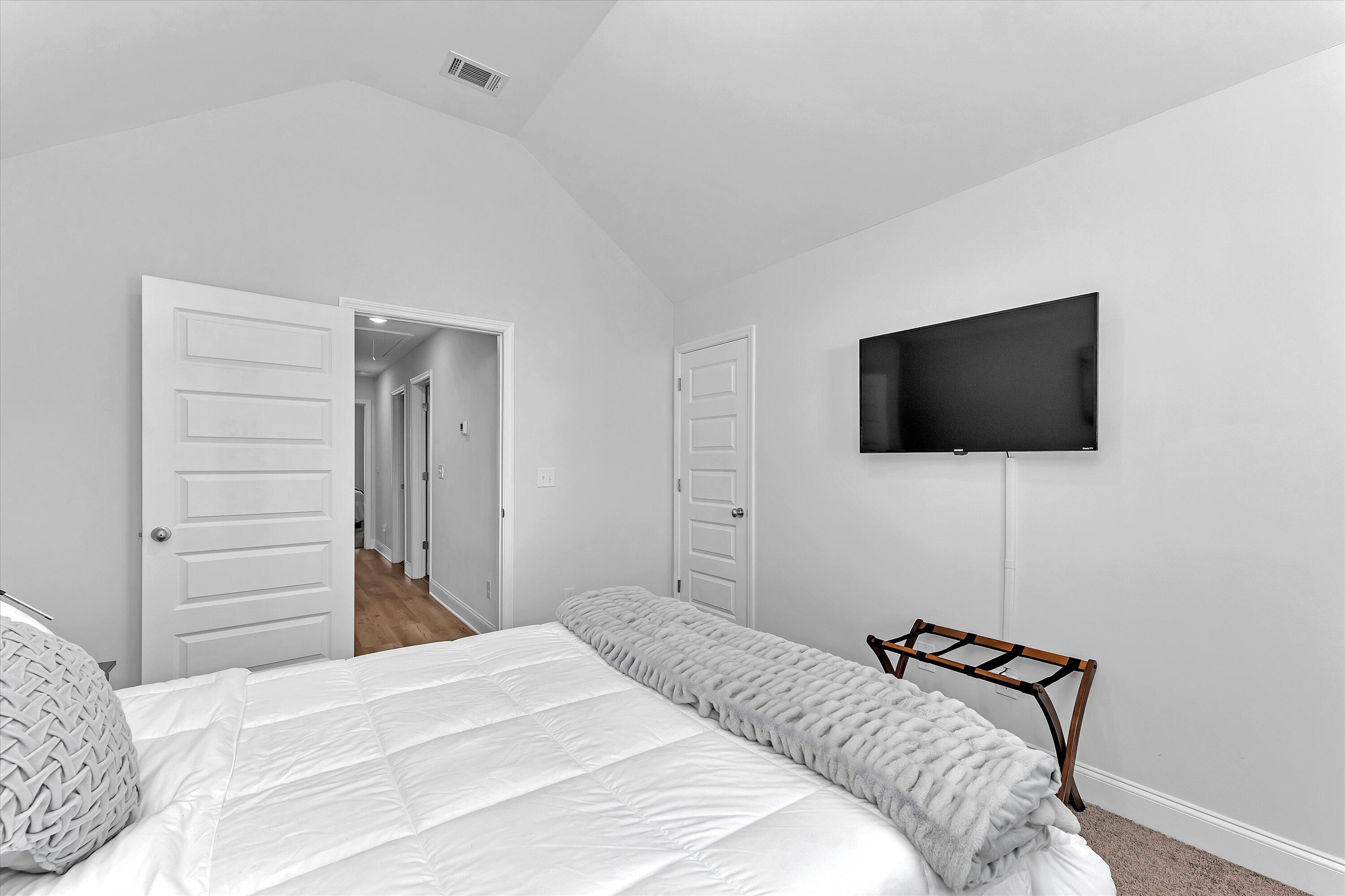 161 CANTON PARK Avenue