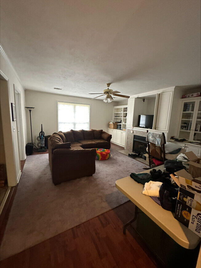 451 SUGARCREEK Drive