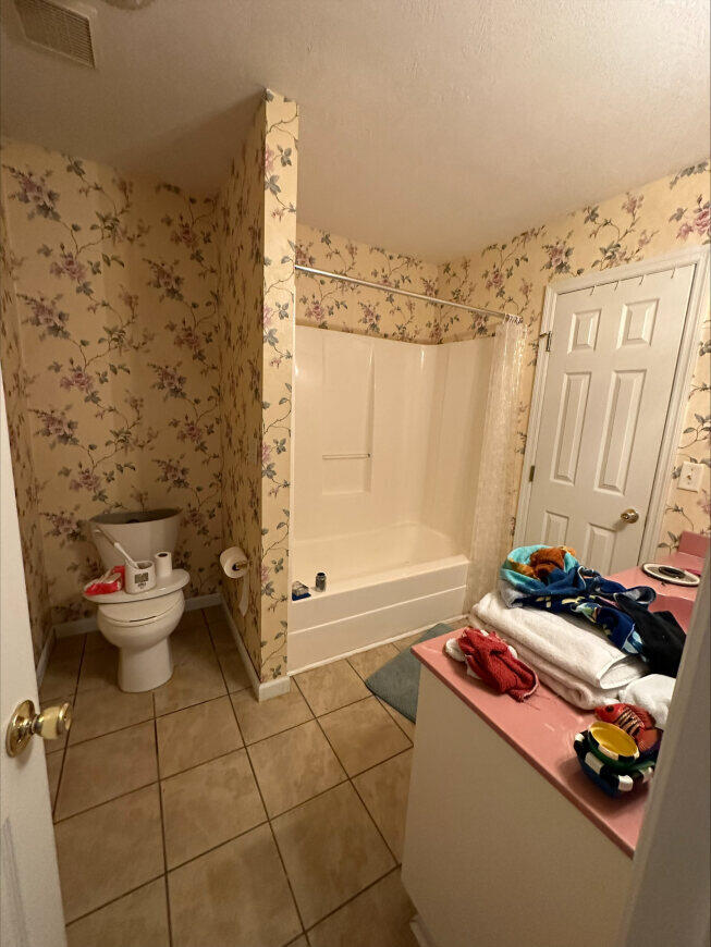 451 SUGARCREEK Drive