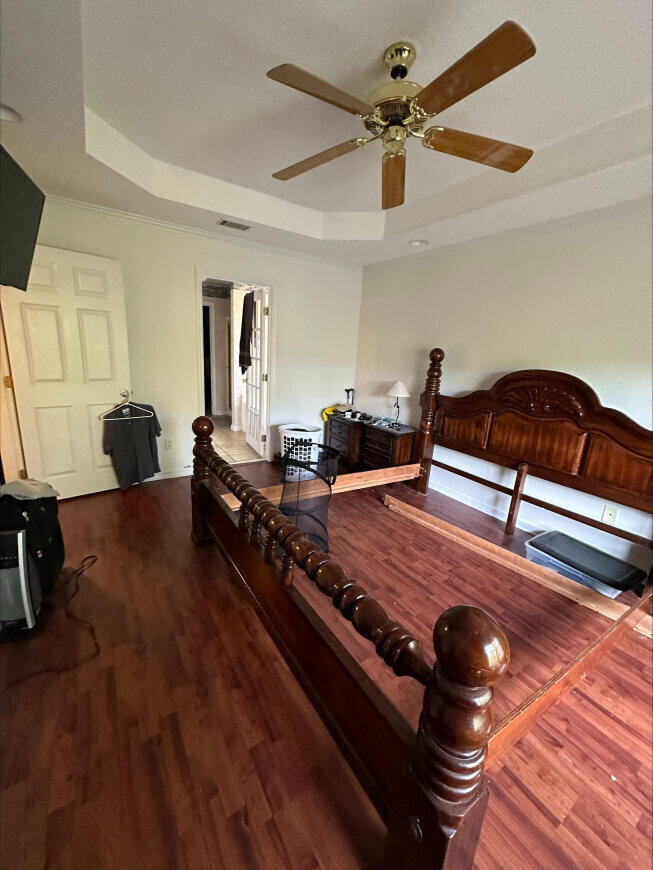 451 SUGARCREEK Drive