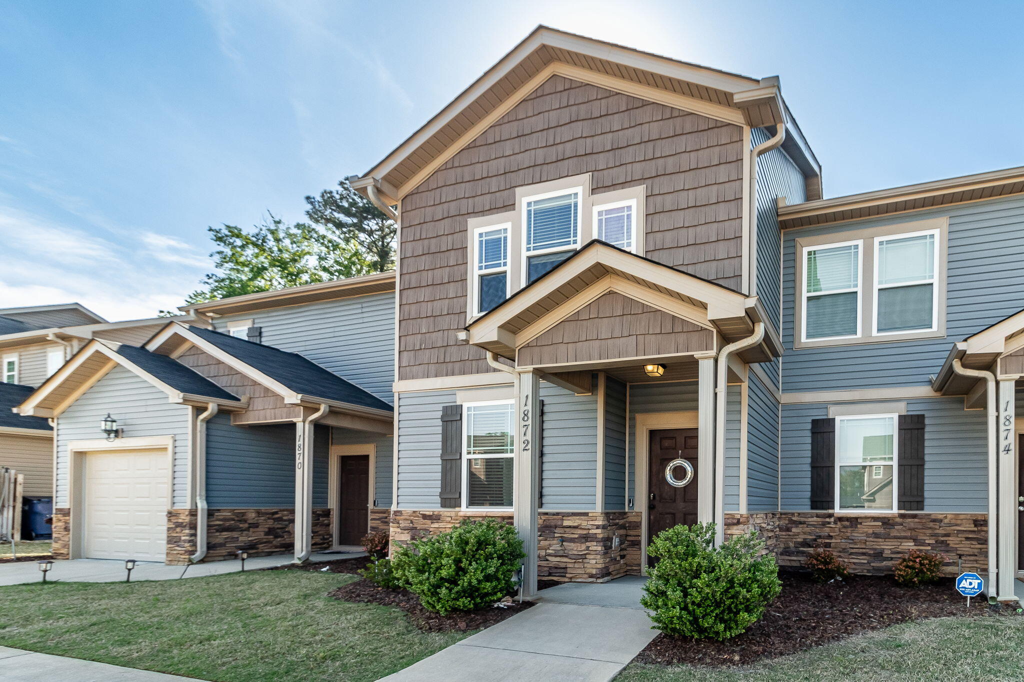 1872 BUTTERNUT DRIVE